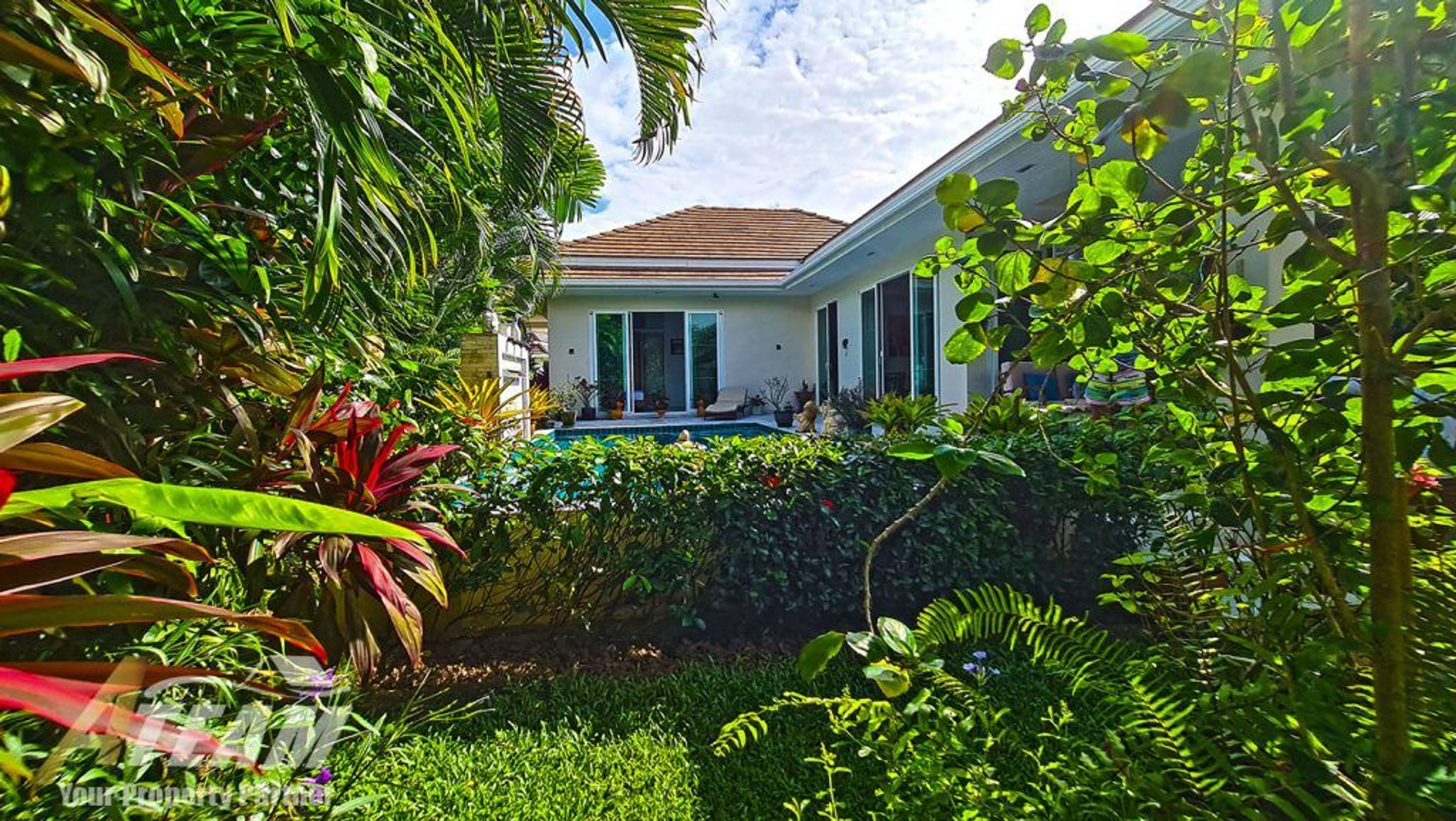 House / Villa For Rent - - 2 Bedrooms - 2 Bathrooms - Price ฿35,000 -  thumbnail 4