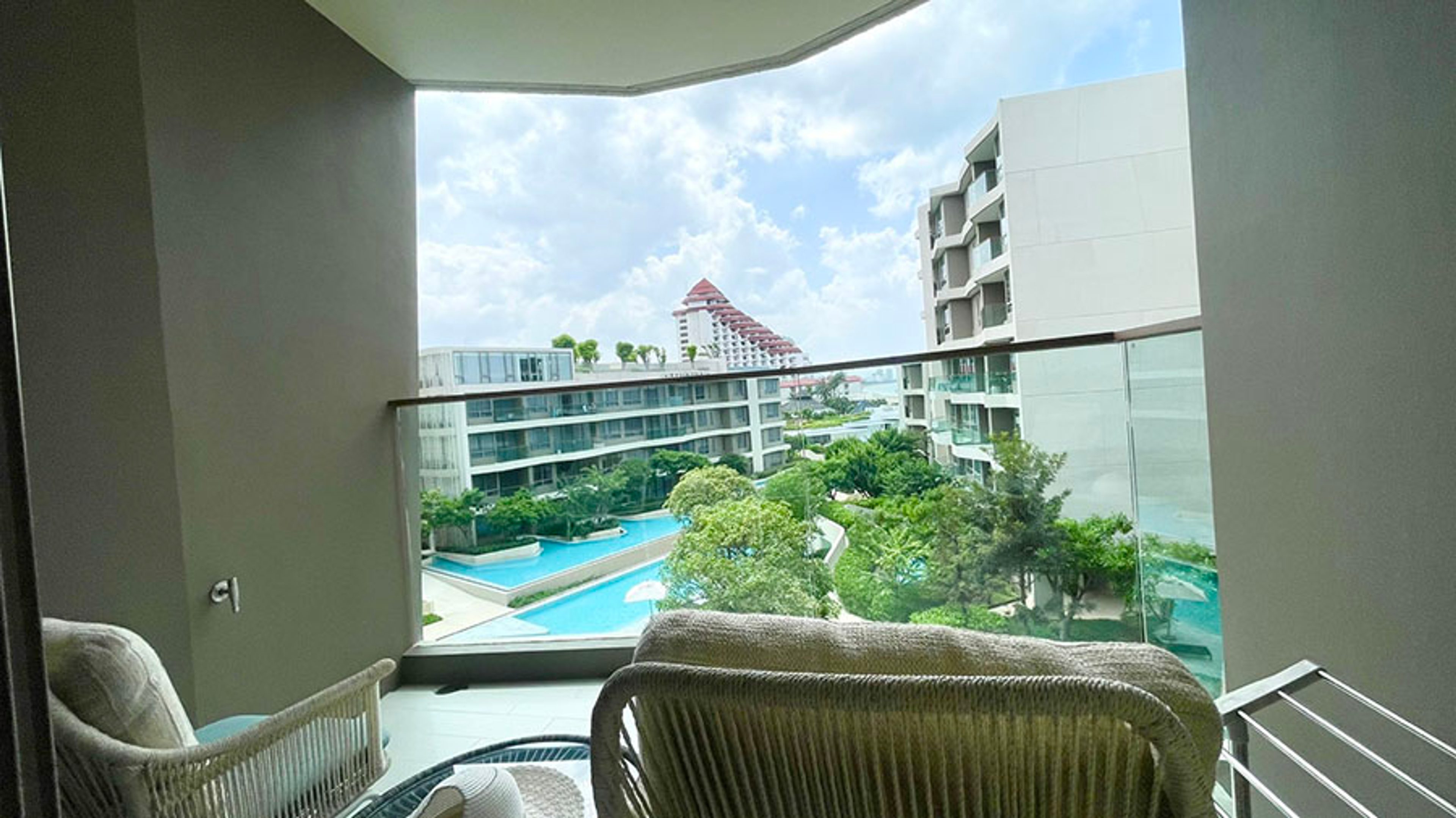 1 Bedroom beachfront condo for rent at Veranda Hua Hin thumbnail 7
