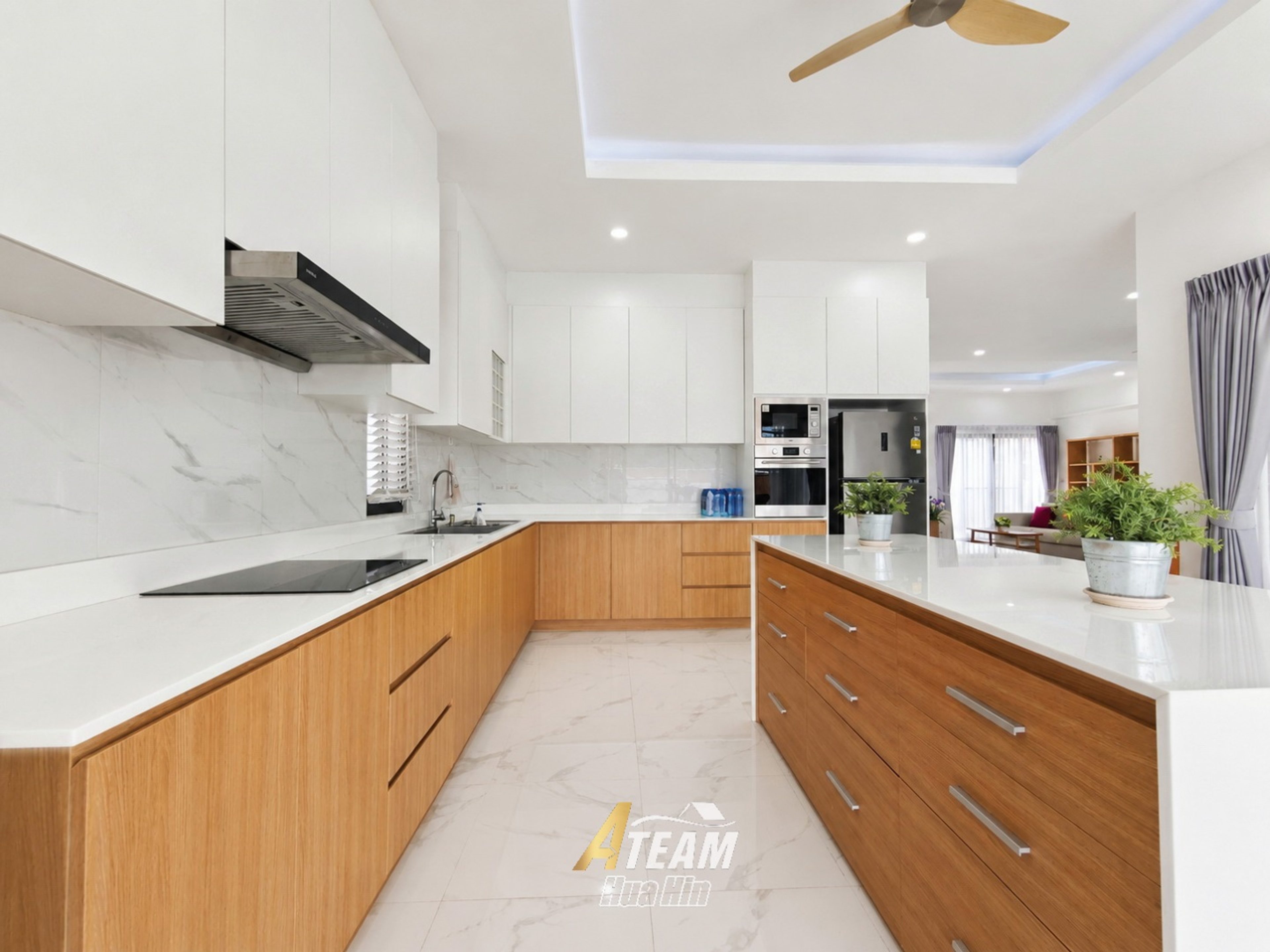 3-Bedroom Pool Villa in Prime Hua Hin Location thumbnail 14