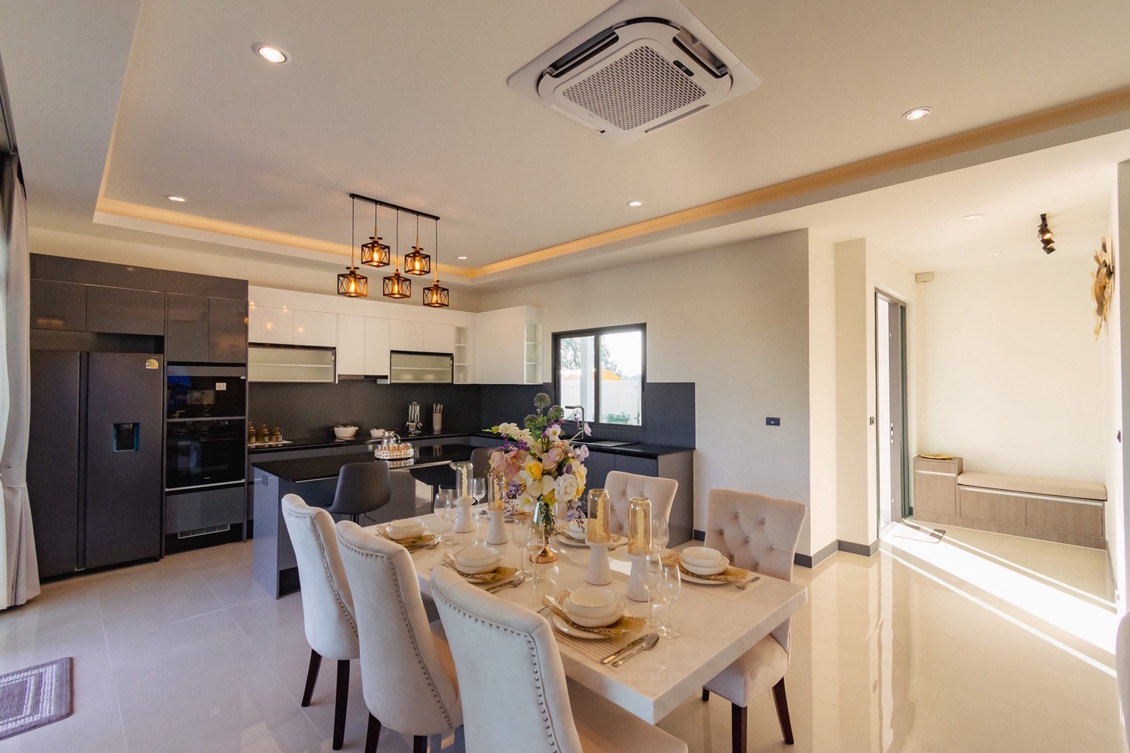 Modern 3 Bedroom  Luxury Pool Villas on Soi 112 thumbnail 14