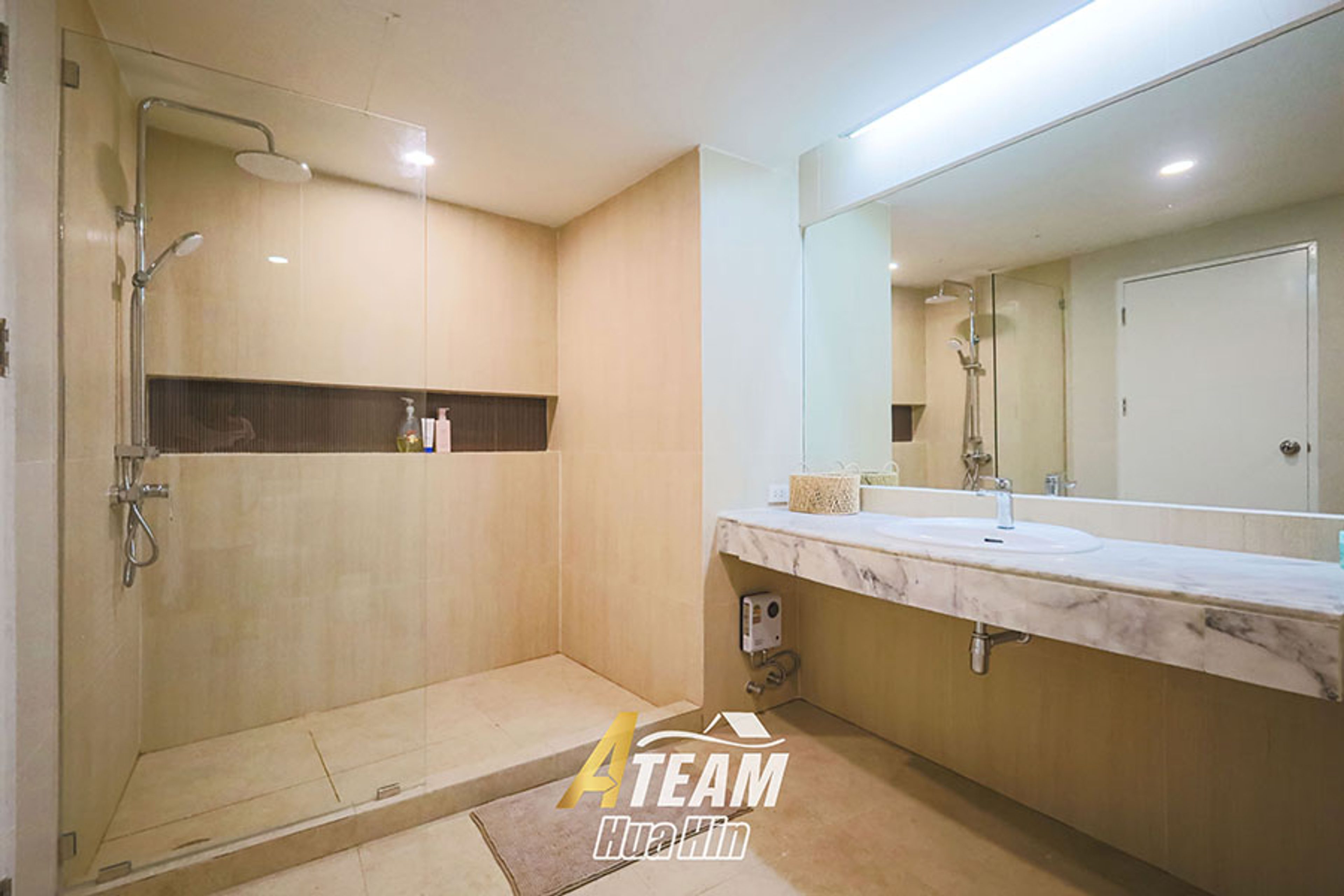 Spacious 2-Bedroom Beachfront Condo for Rent at Baan Chai Talay thumbnail 18