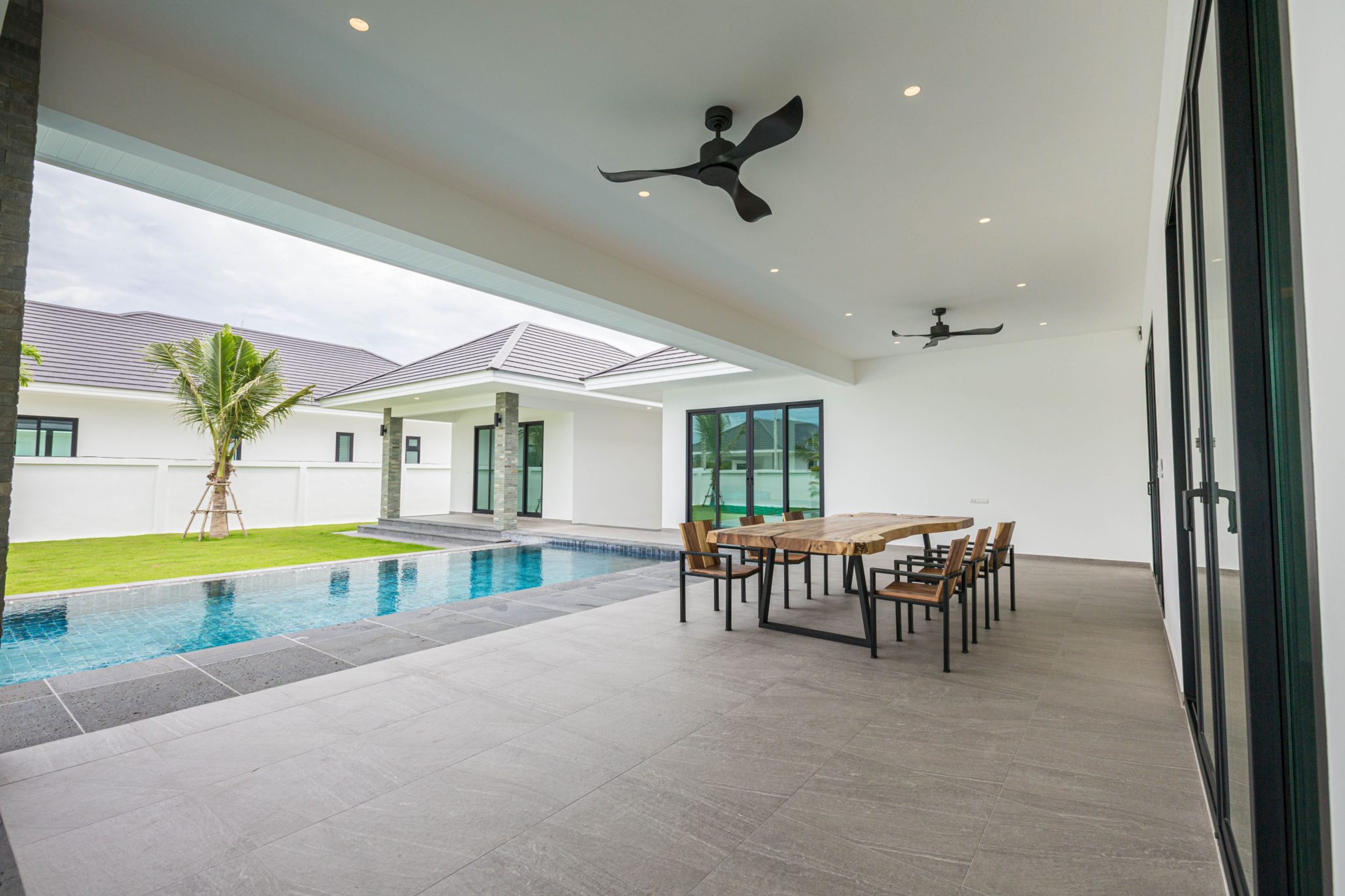 BHUMI Hua Hin – Luxury Pool Villas on Expansive Private Plots