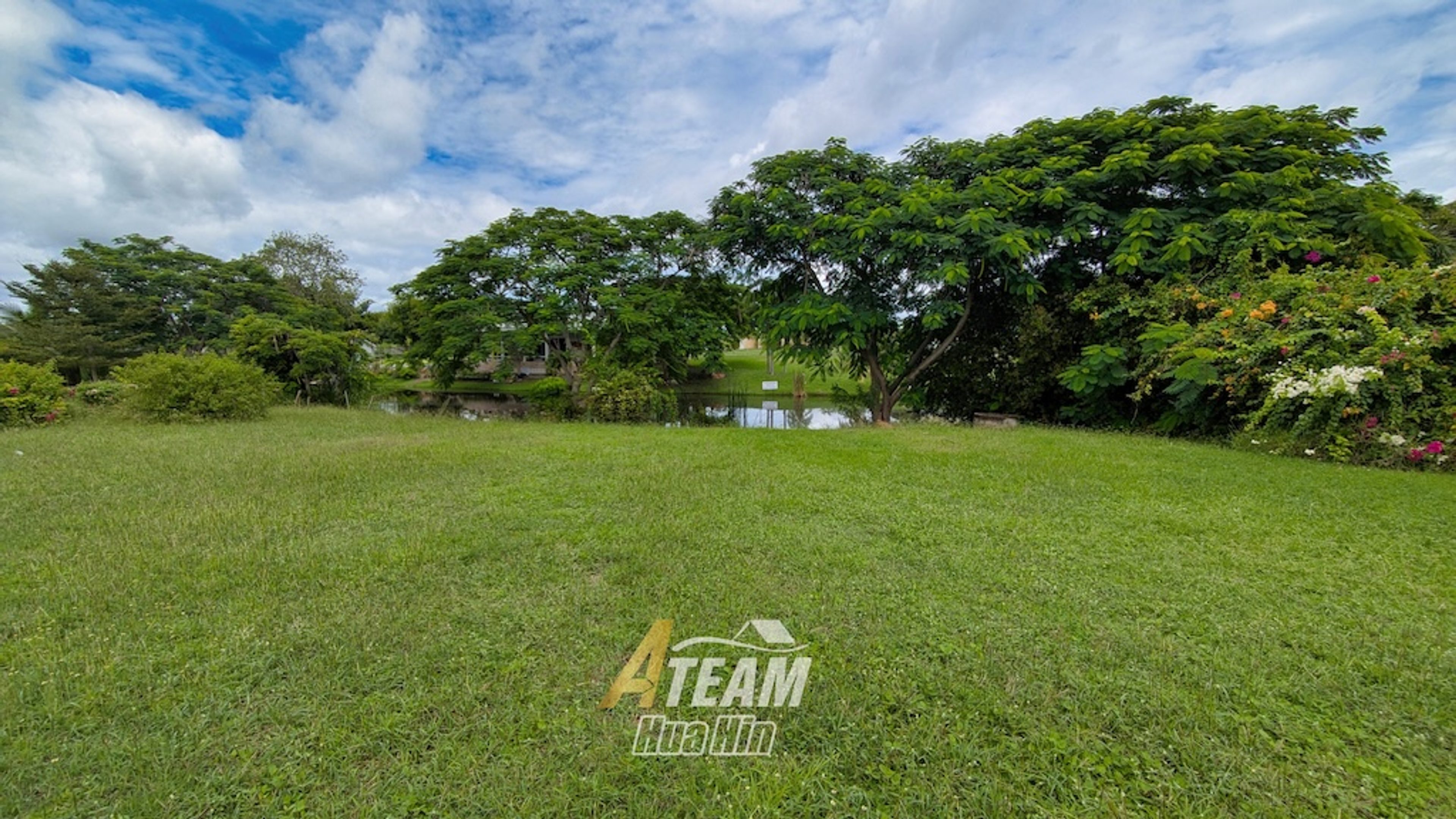 1,300 m² Riverside Land thumbnail 3