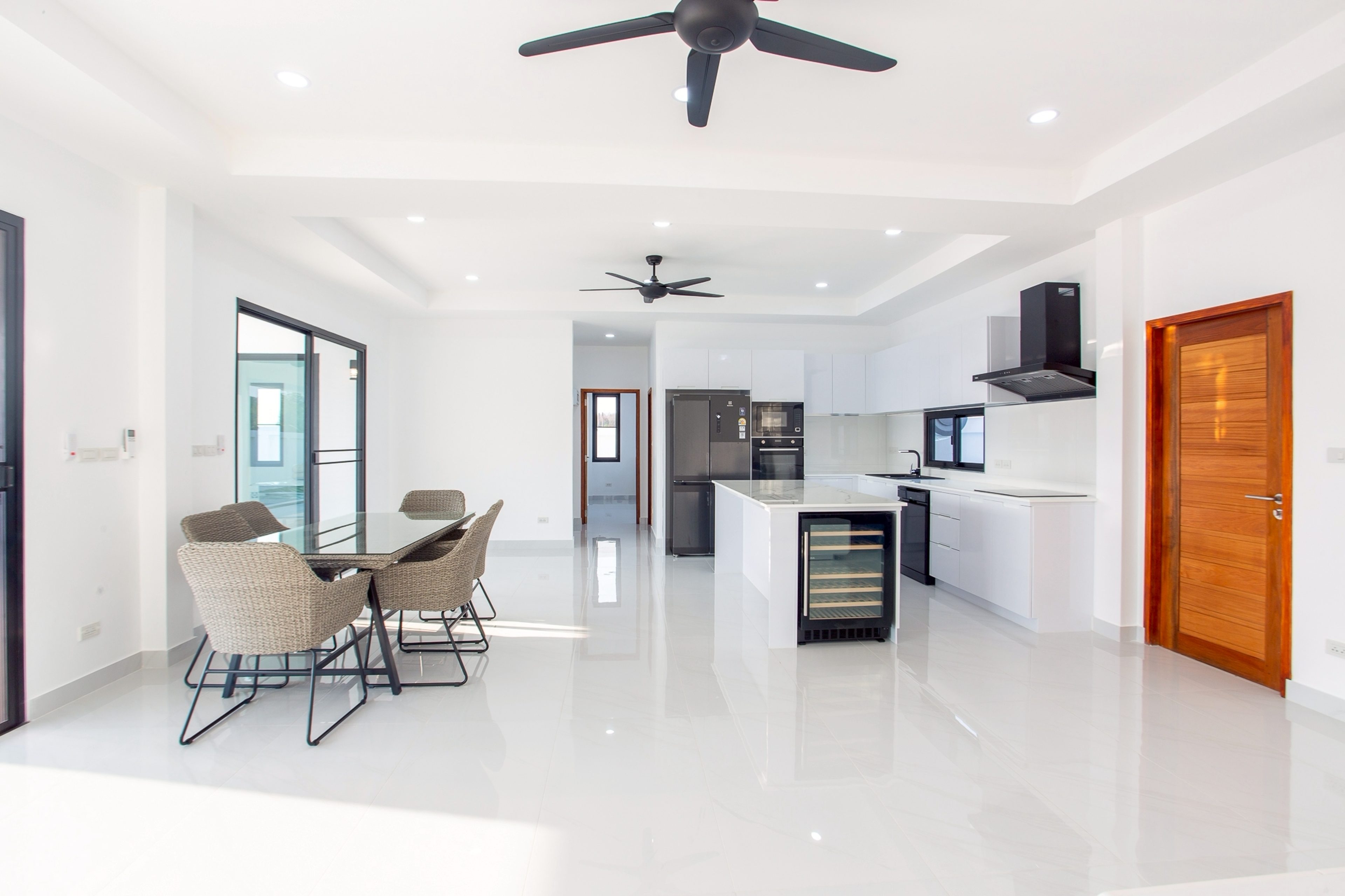 Khao Tao Pool Villa – Affordable 3-Bedroom Home with Mountain Views thumbnail 5
