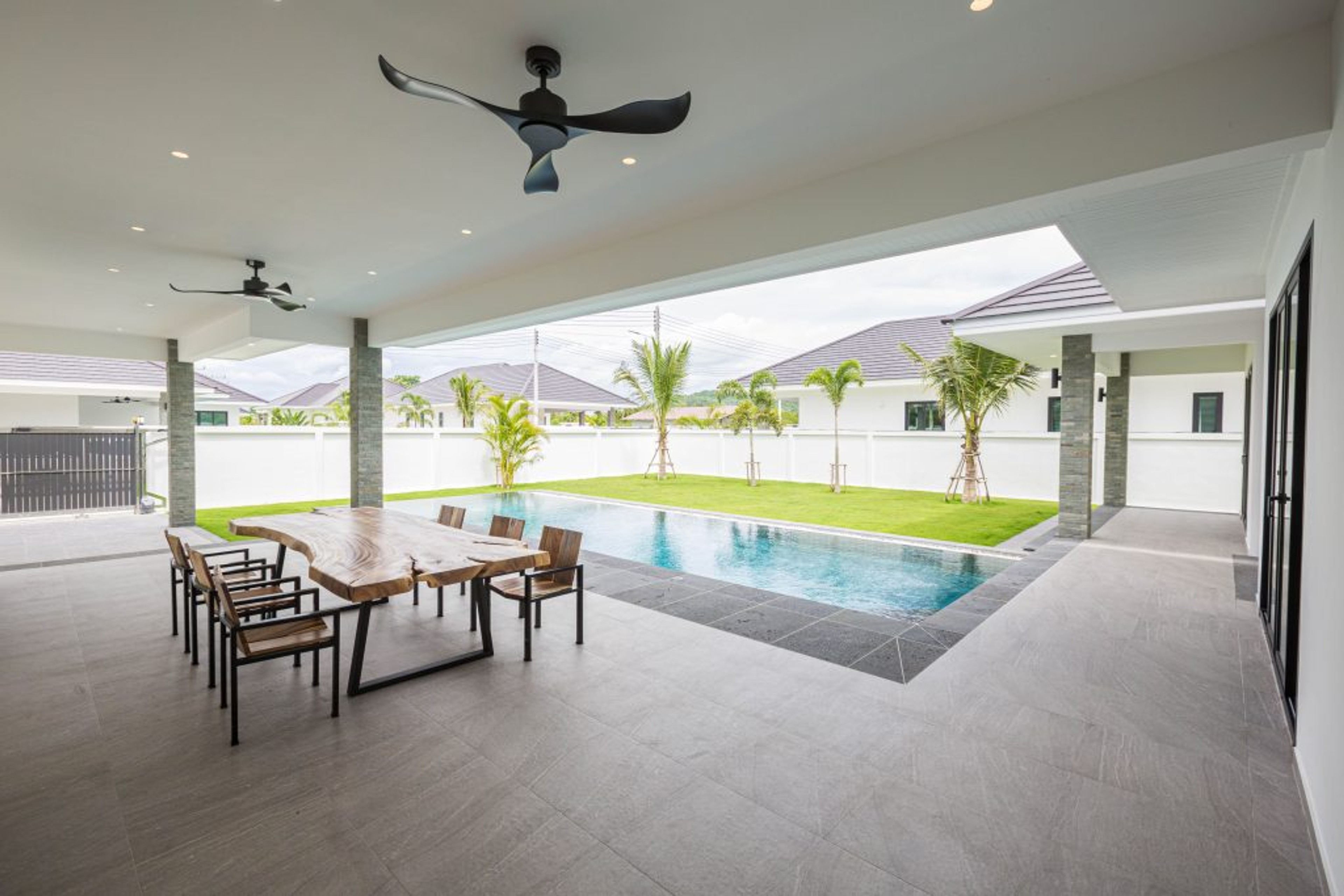 BHUMI Hua Hin – Luxury Pool Villas on Expansive Private Plots