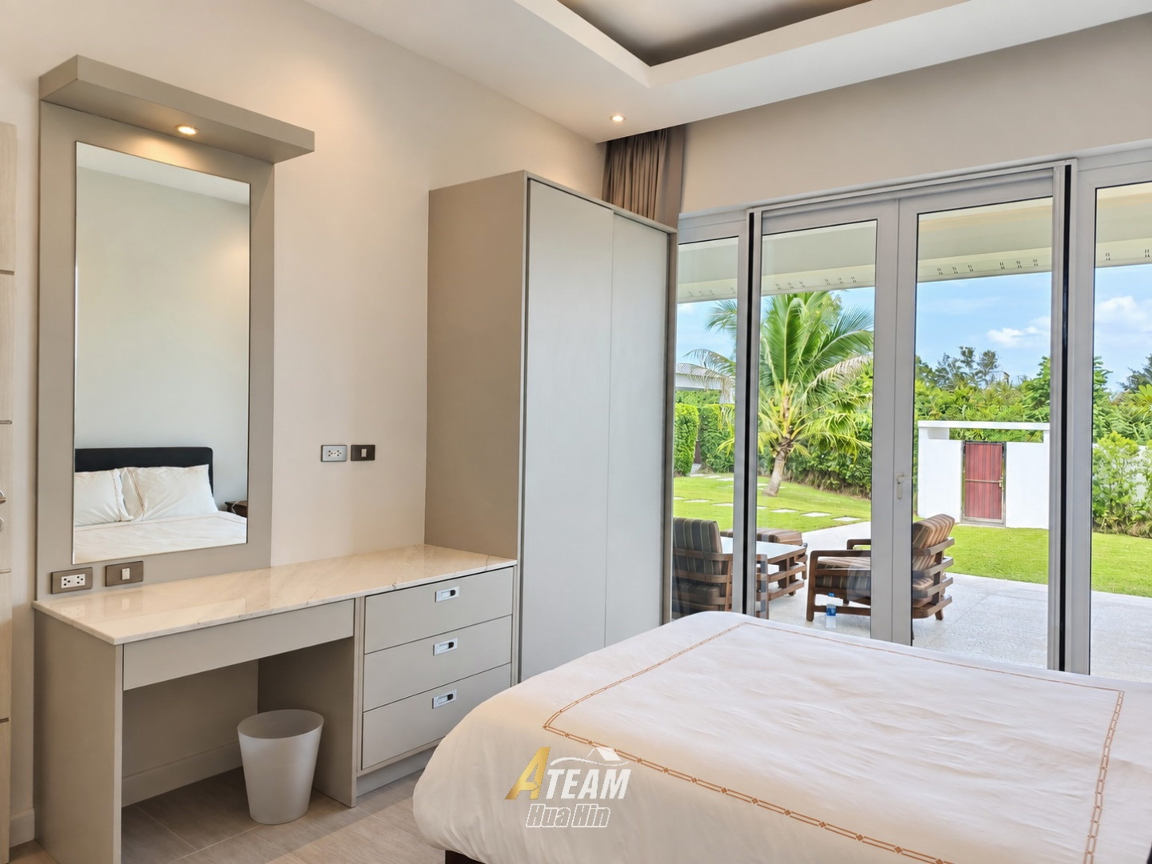 Like-New 3-Bedroom Pool Villa thumbnail 24