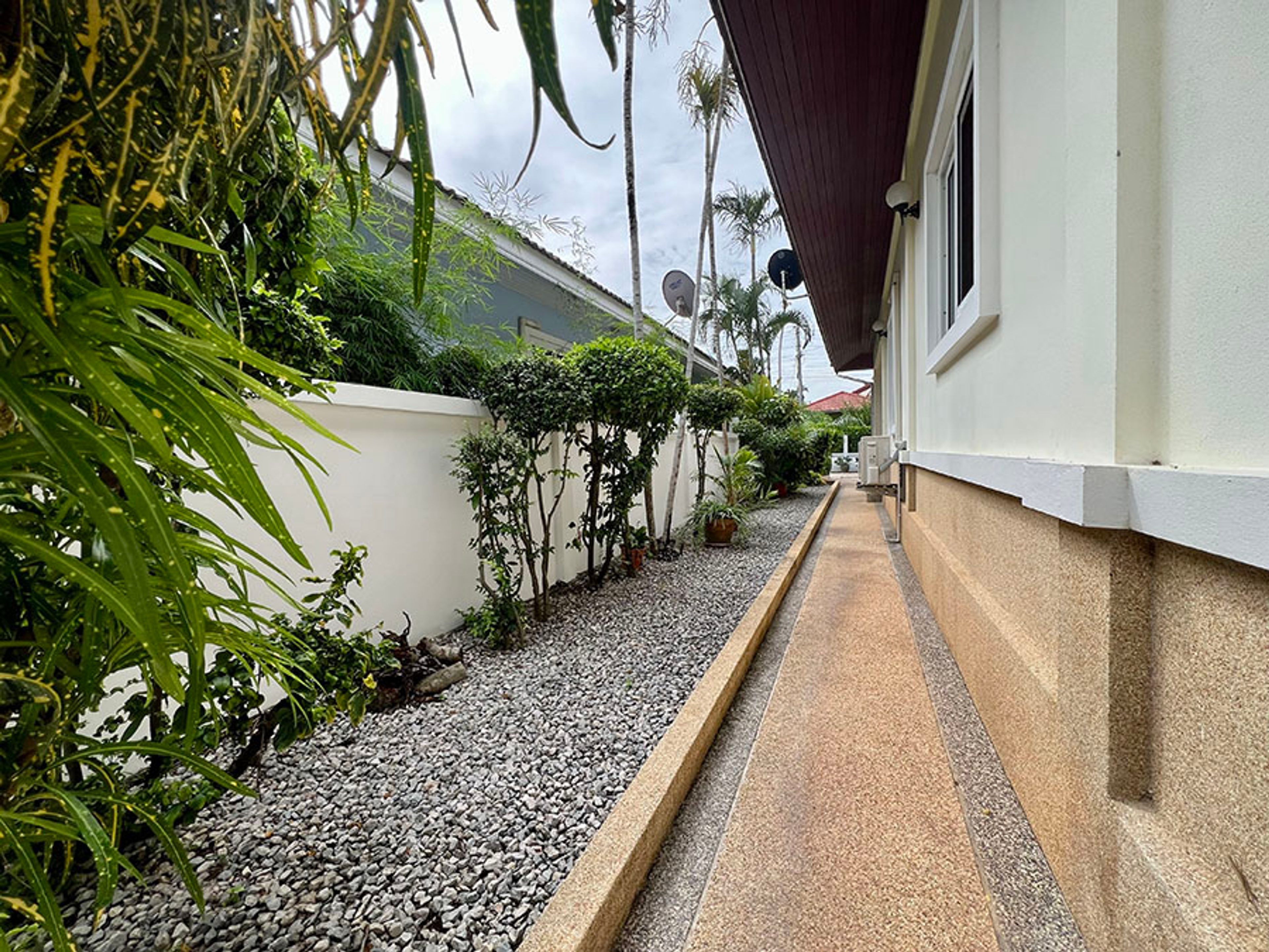 3 Bedroom 2 Bathroom Pool Villa in Orchid Home Soi 102 thumbnail 28