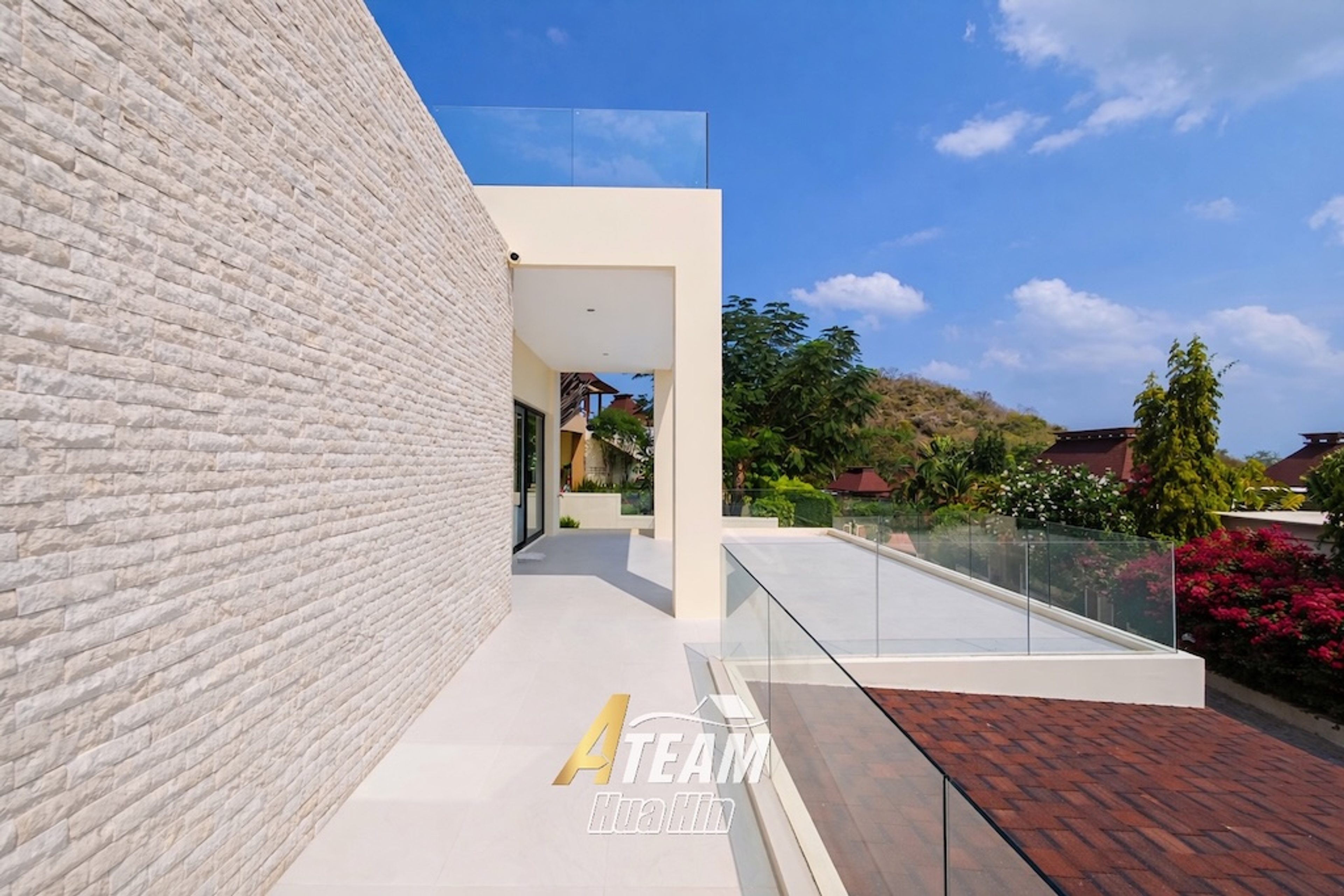 Brand-New Luxury Villa with  Panoramic Sea Views in Panorama Khao Tao thumbnail 21