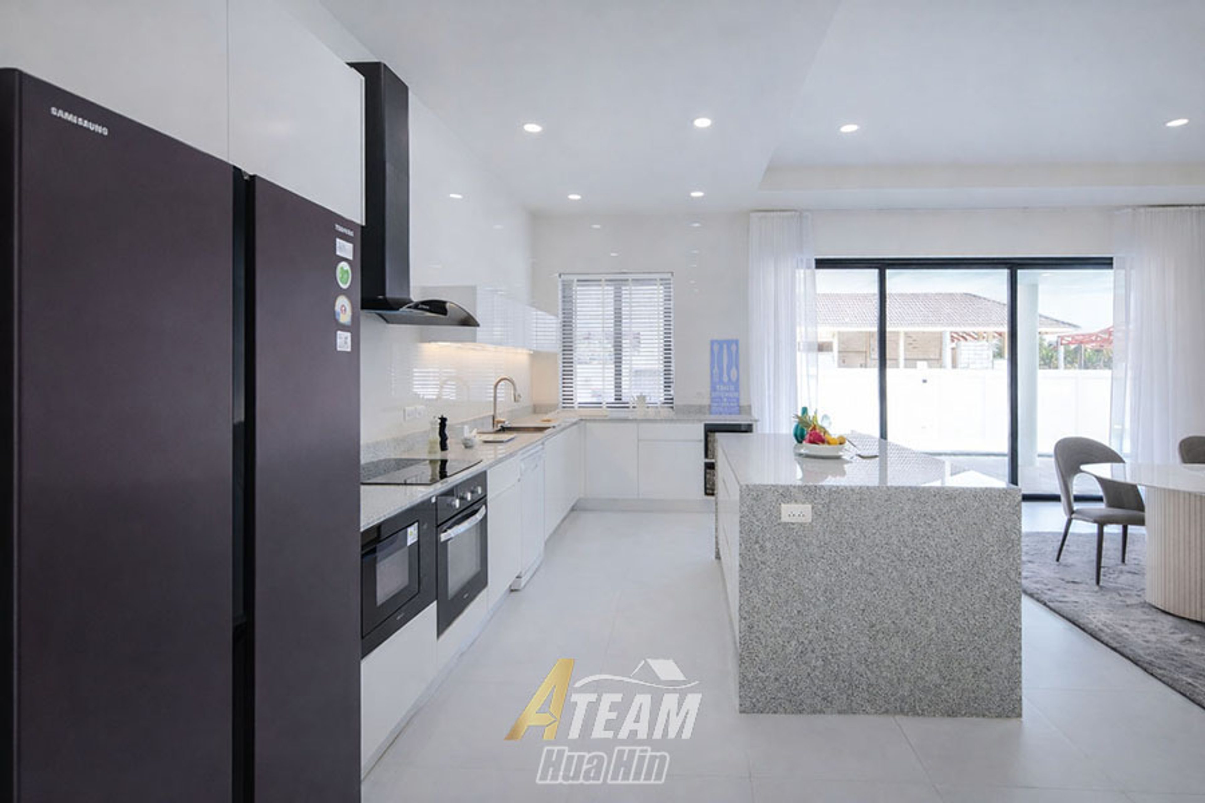 Modern European-Standard Pool Villa for Sale in Wang Pong thumbnail 11