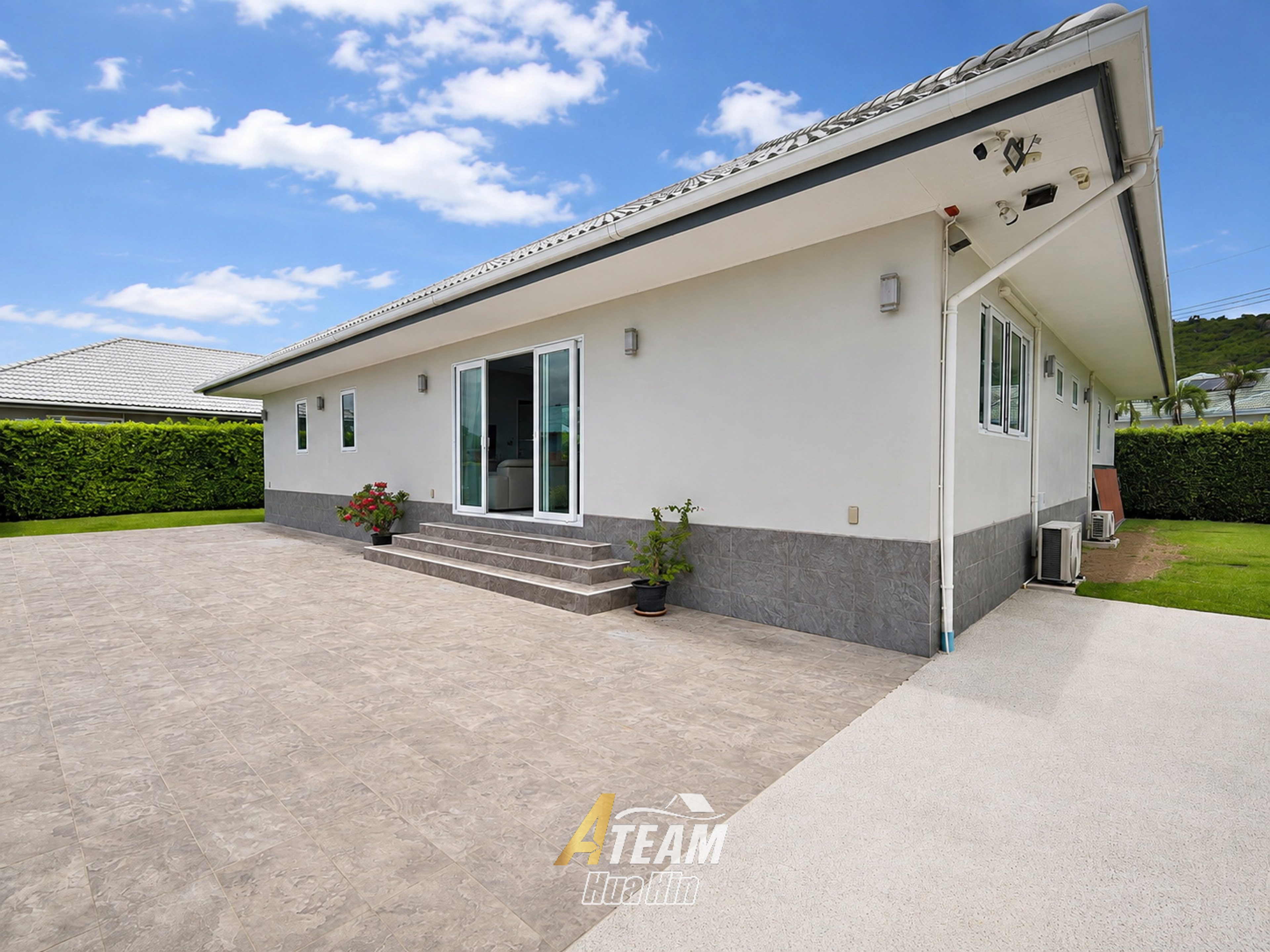 For rent 3 bed pool villa with mountain view Khao Tao, Hua Hin thumbnail 23