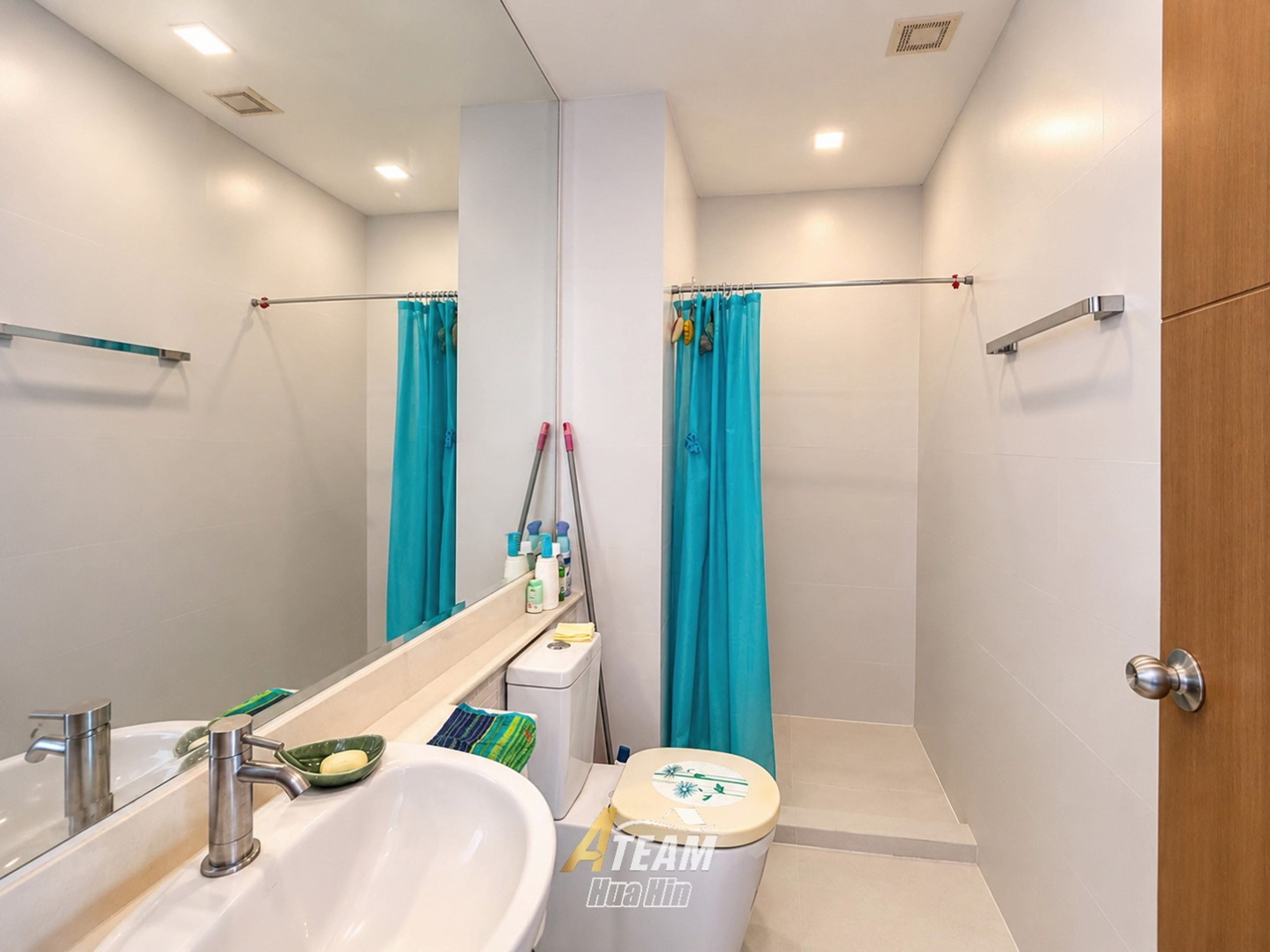 Beautiful swimming pool view condo for Sale - Seacraze Huahin thumbnail 18