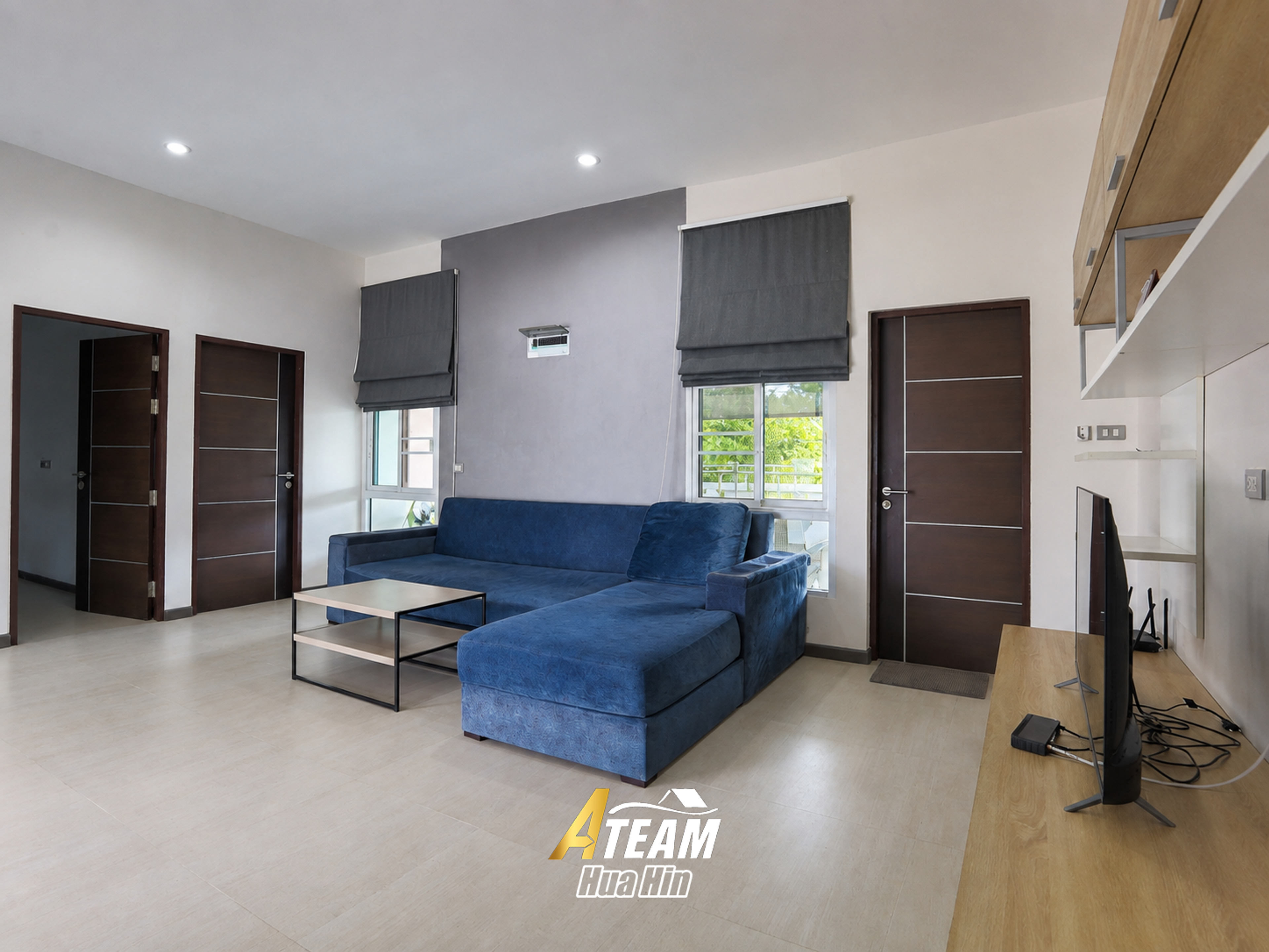 For sale House 3-Bedroom in Black Mountain. thumbnail 9