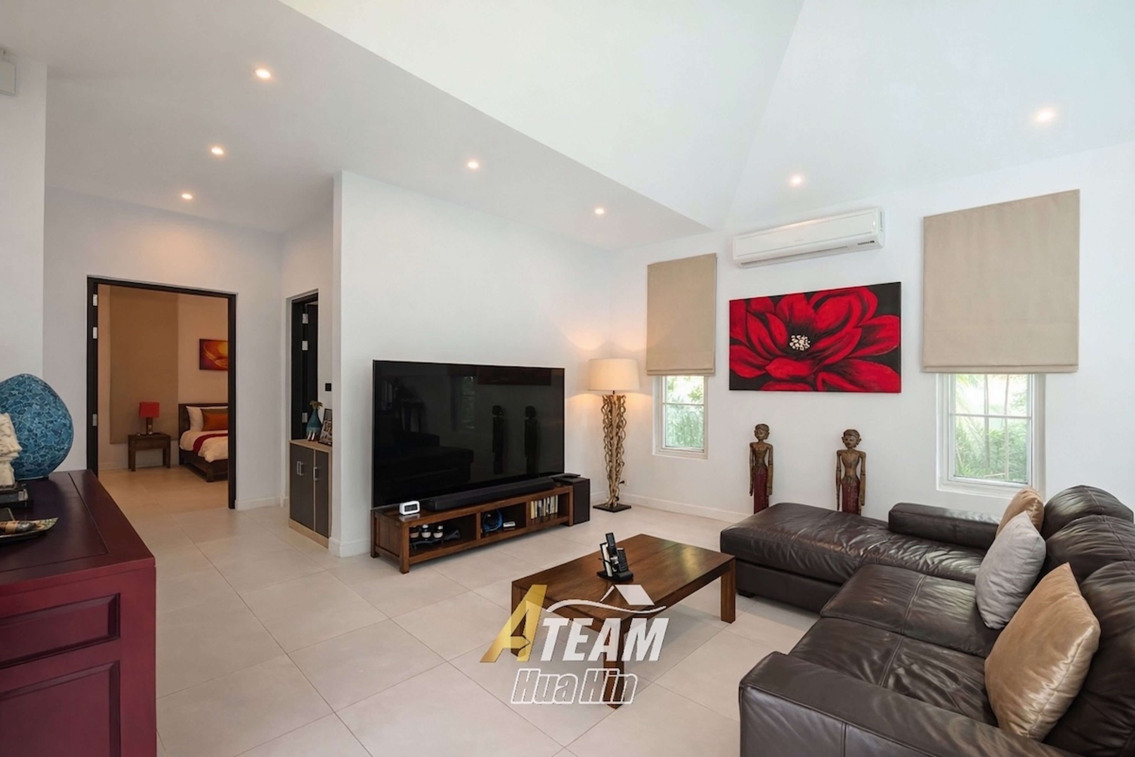 3 bedrooms pool villa in Woodland Freehold!! thumbnail 9