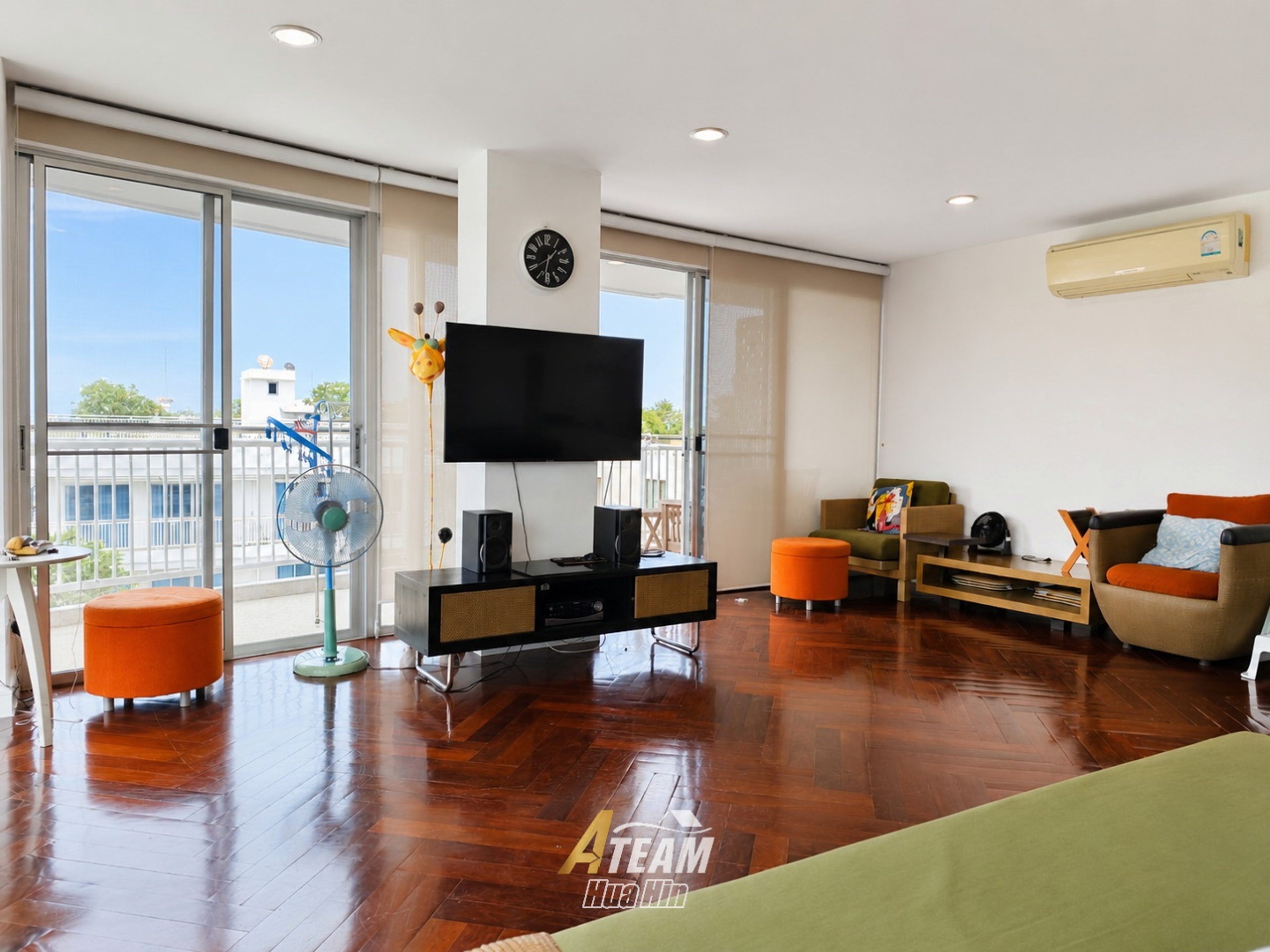 Beachfront Condo 3 Bedrooms Baan suan rim sai, thumbnail 2
