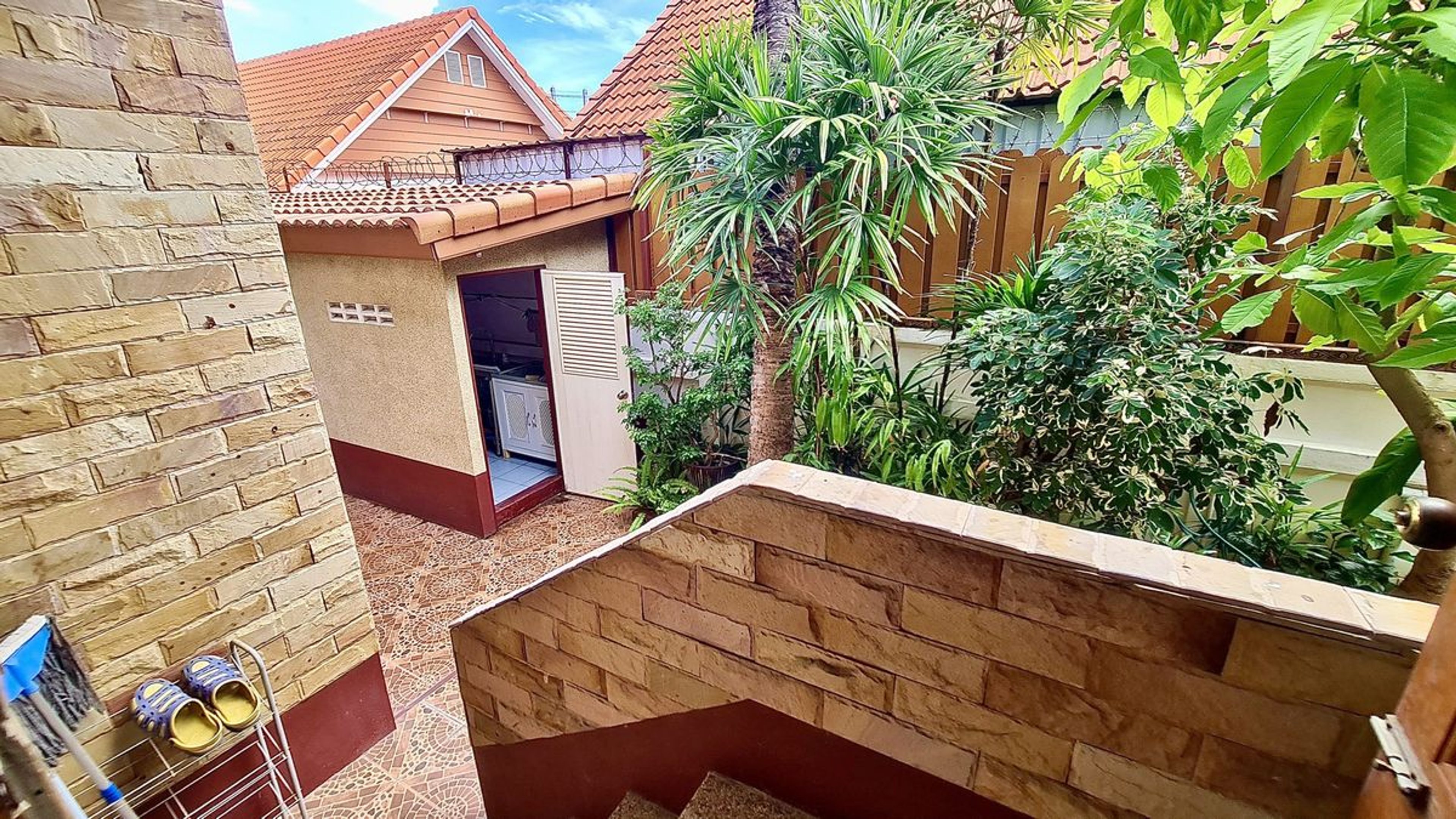 Charming Home with Private Pool in Hin Lek Fai – Only 4 M THB thumbnail 14