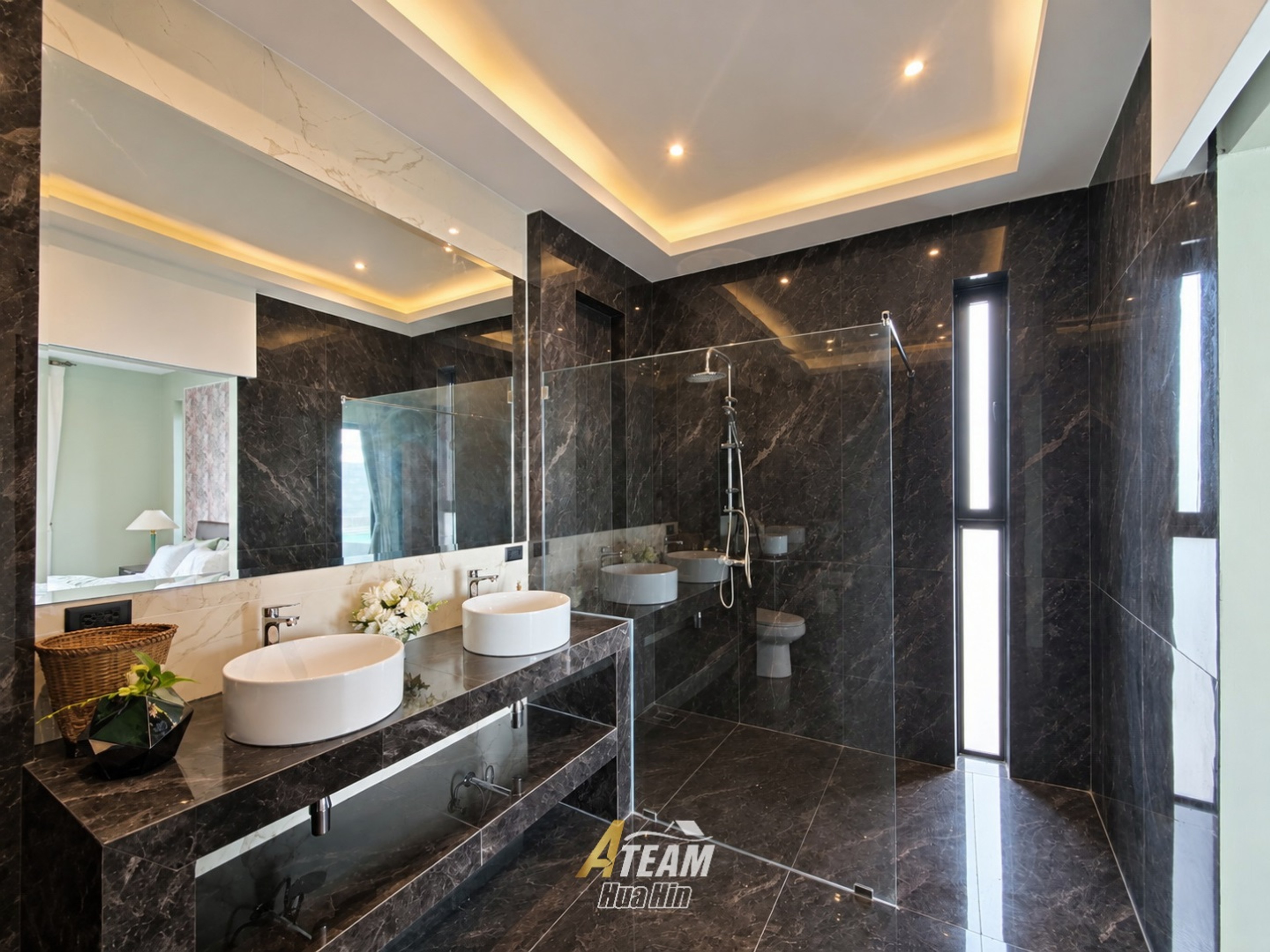 Beautiful Modern New-Build Pool Villa 