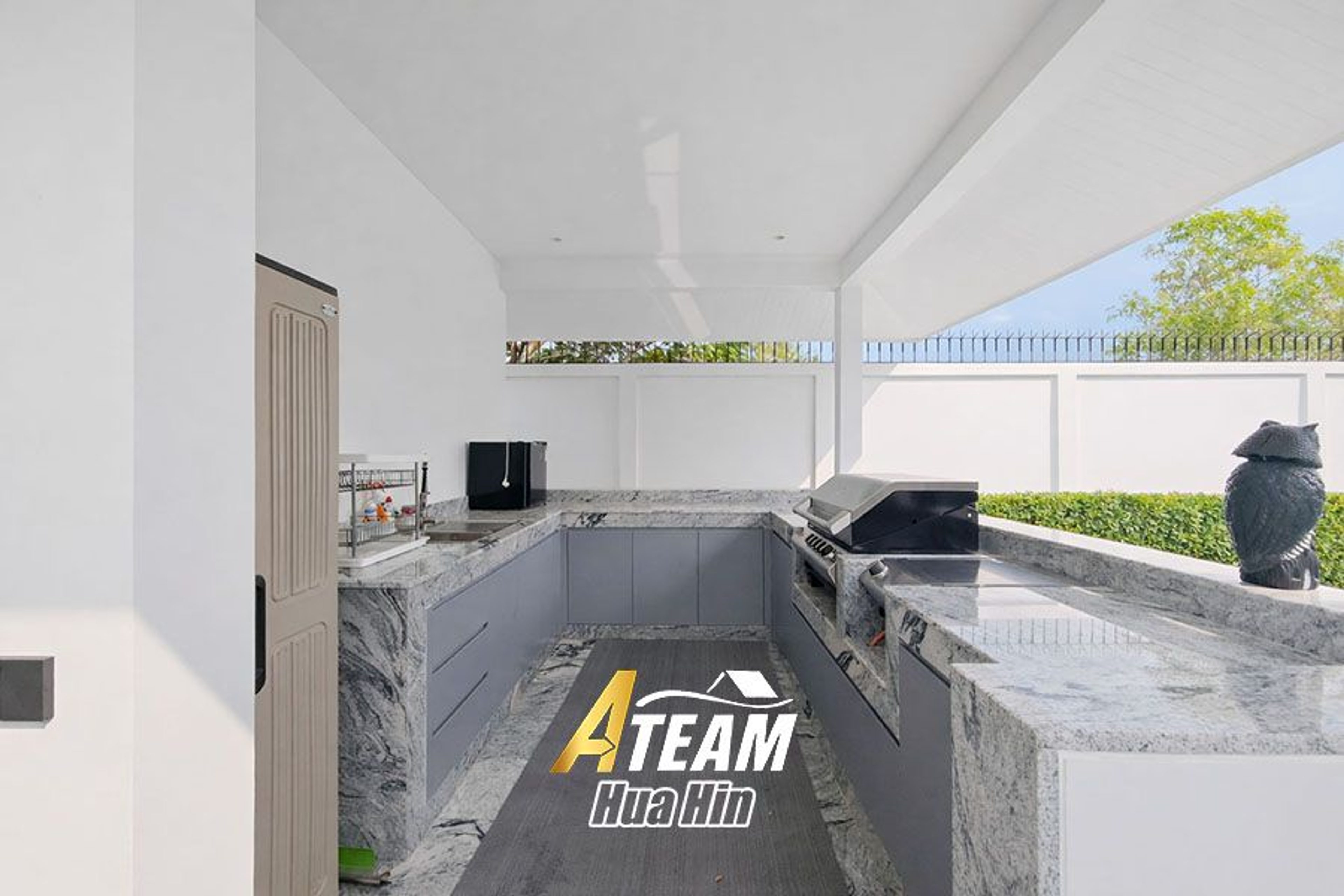 Modern 3 Bed 3 Bath Pool Villa near Blackmountain  thumbnail 22