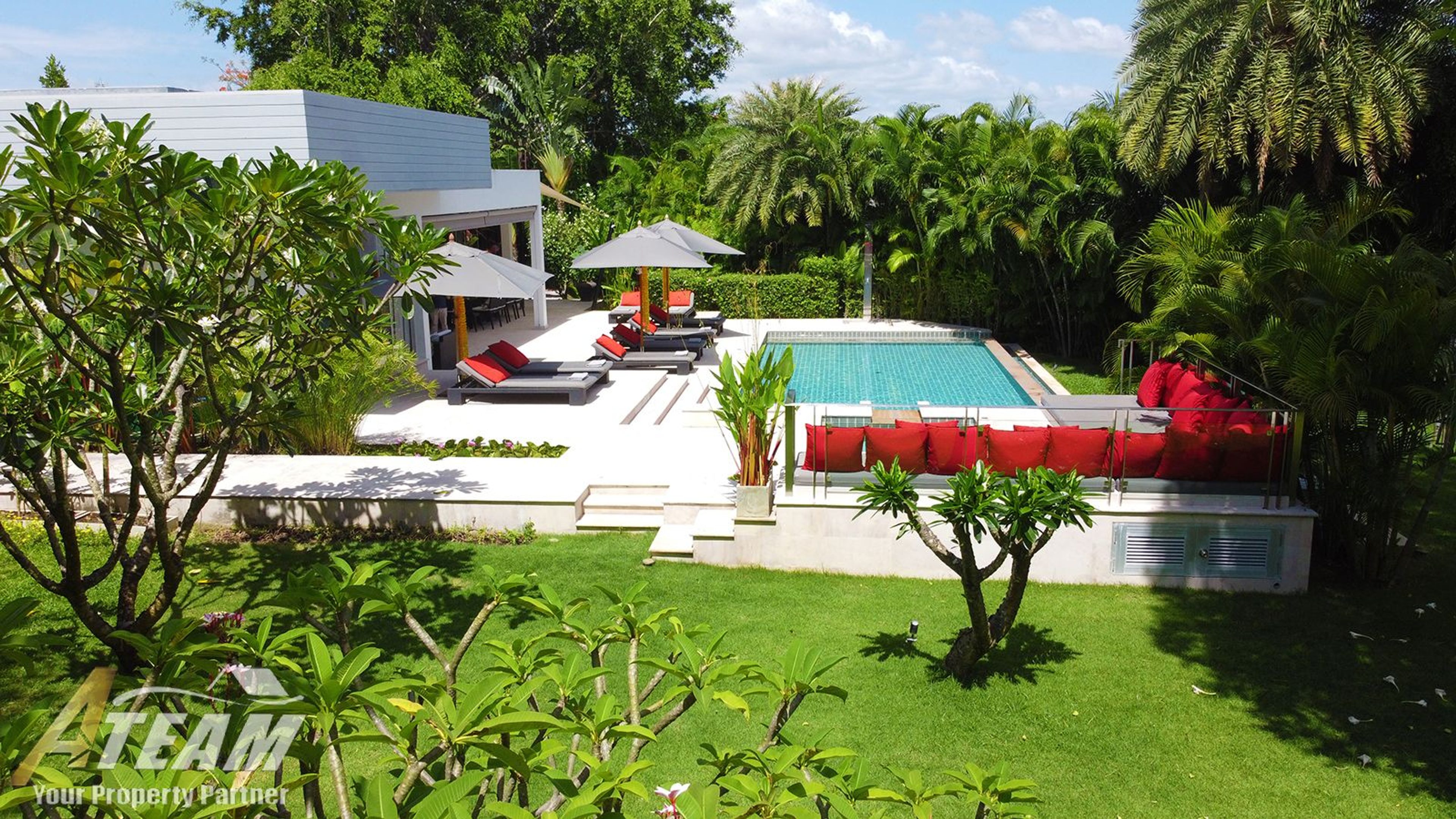 8 bedrooms most exclusive Luxury property in Hua Hin thumbnail 39