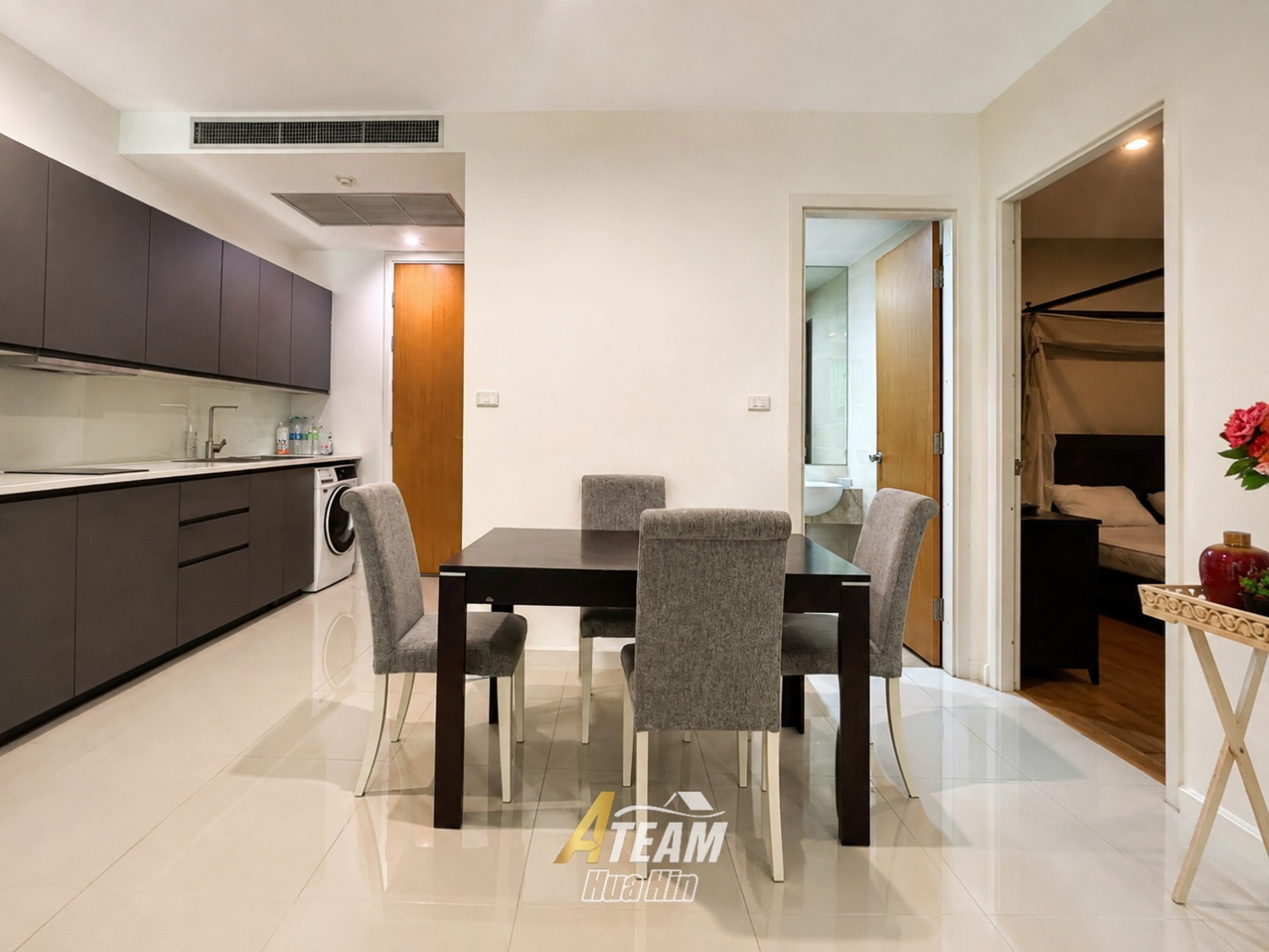 For Rent Spacious 2-Bedroom Condo Near the Beach in Khao Takiab thumbnail 6