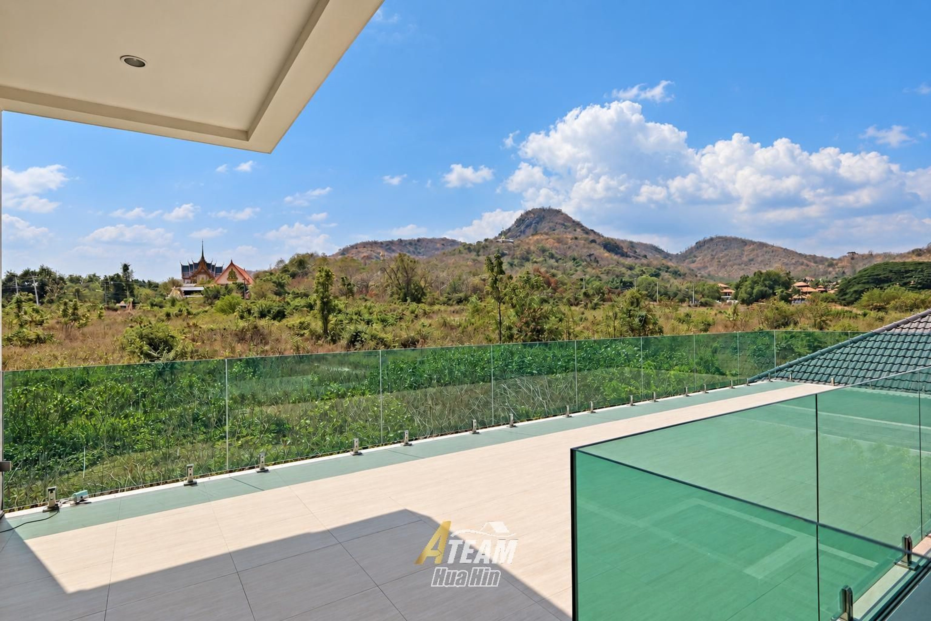 Smart, moderne og enorm – på Soi 116 i centrum af Hua Hin!, miniature 31