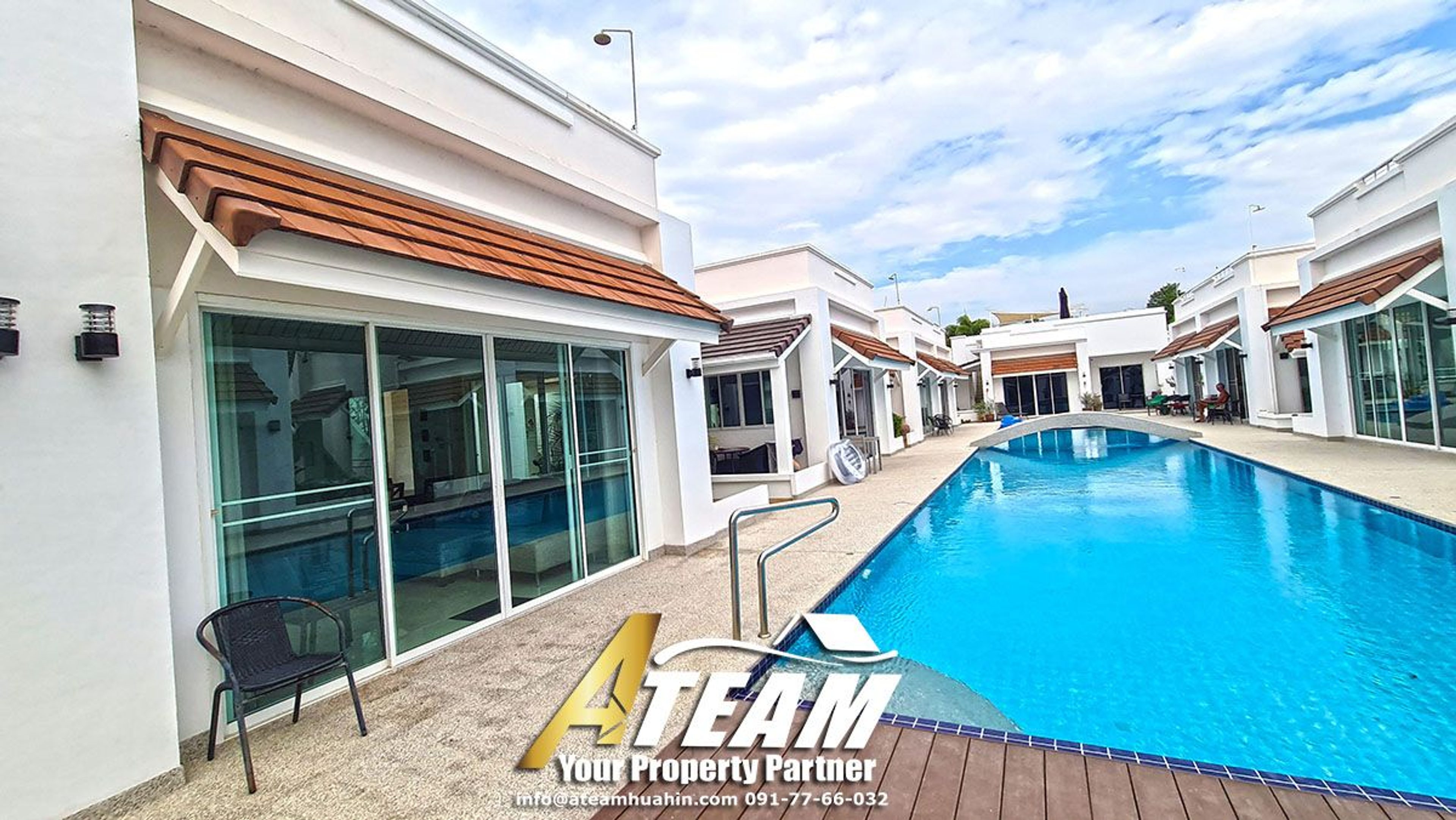 1 bedroom house with big rooftop with 360 mountain view thumbnail 10