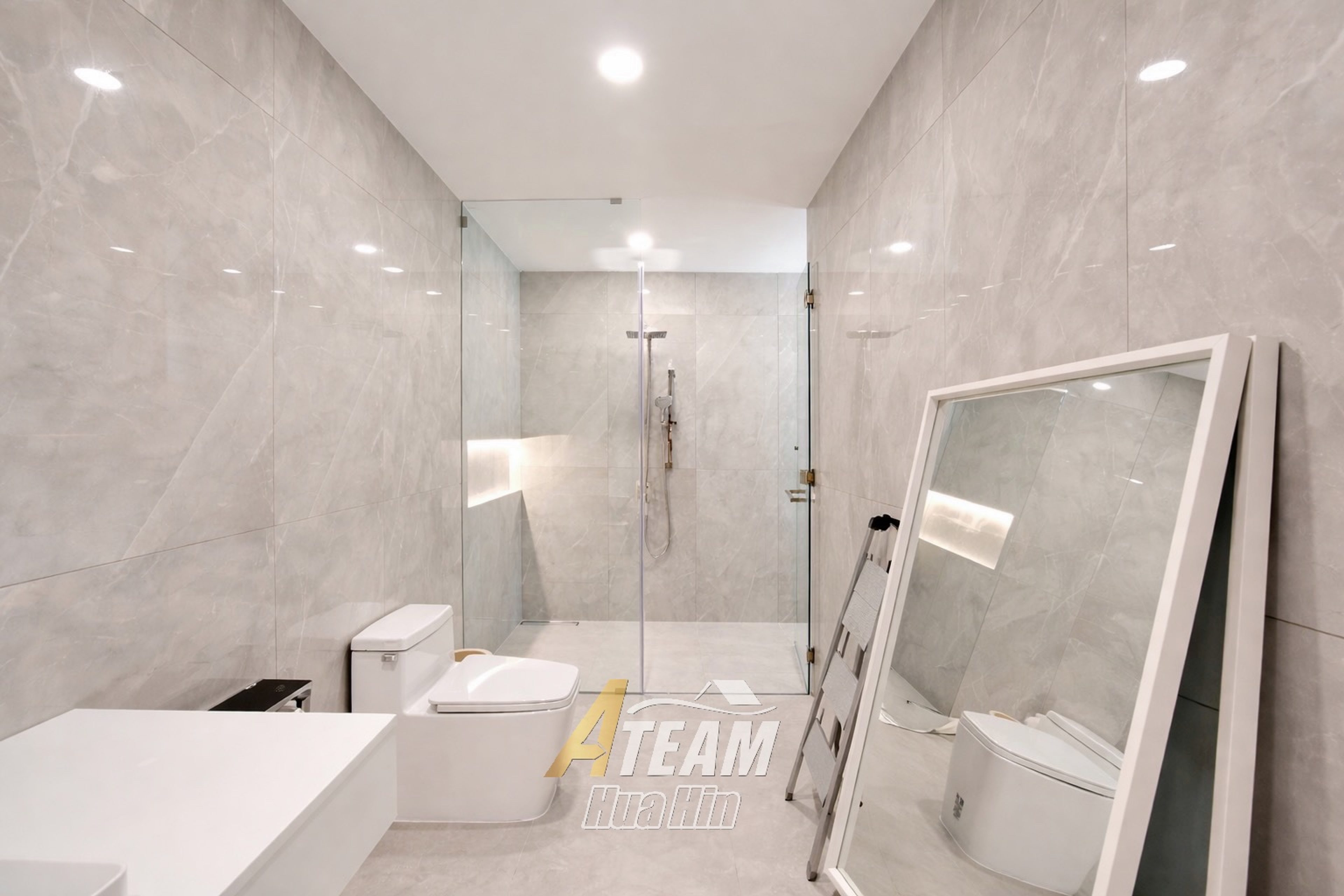 Very Rare Modern Property in the Heart of Hua Hin thumbnail 11