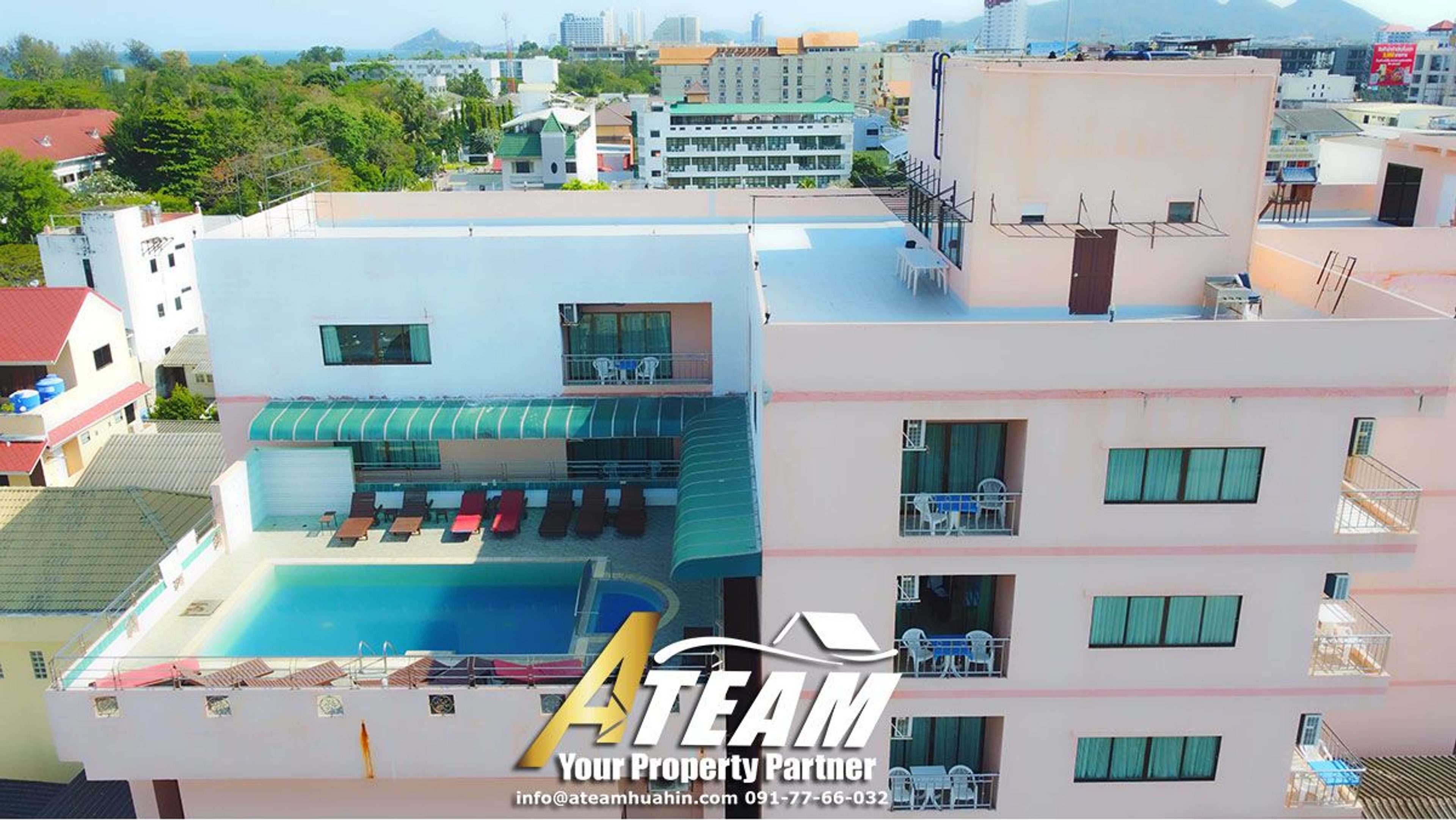 76 Rooms 3 Stars Hotel in The Very Center Of Hua Hin thumbnail 2