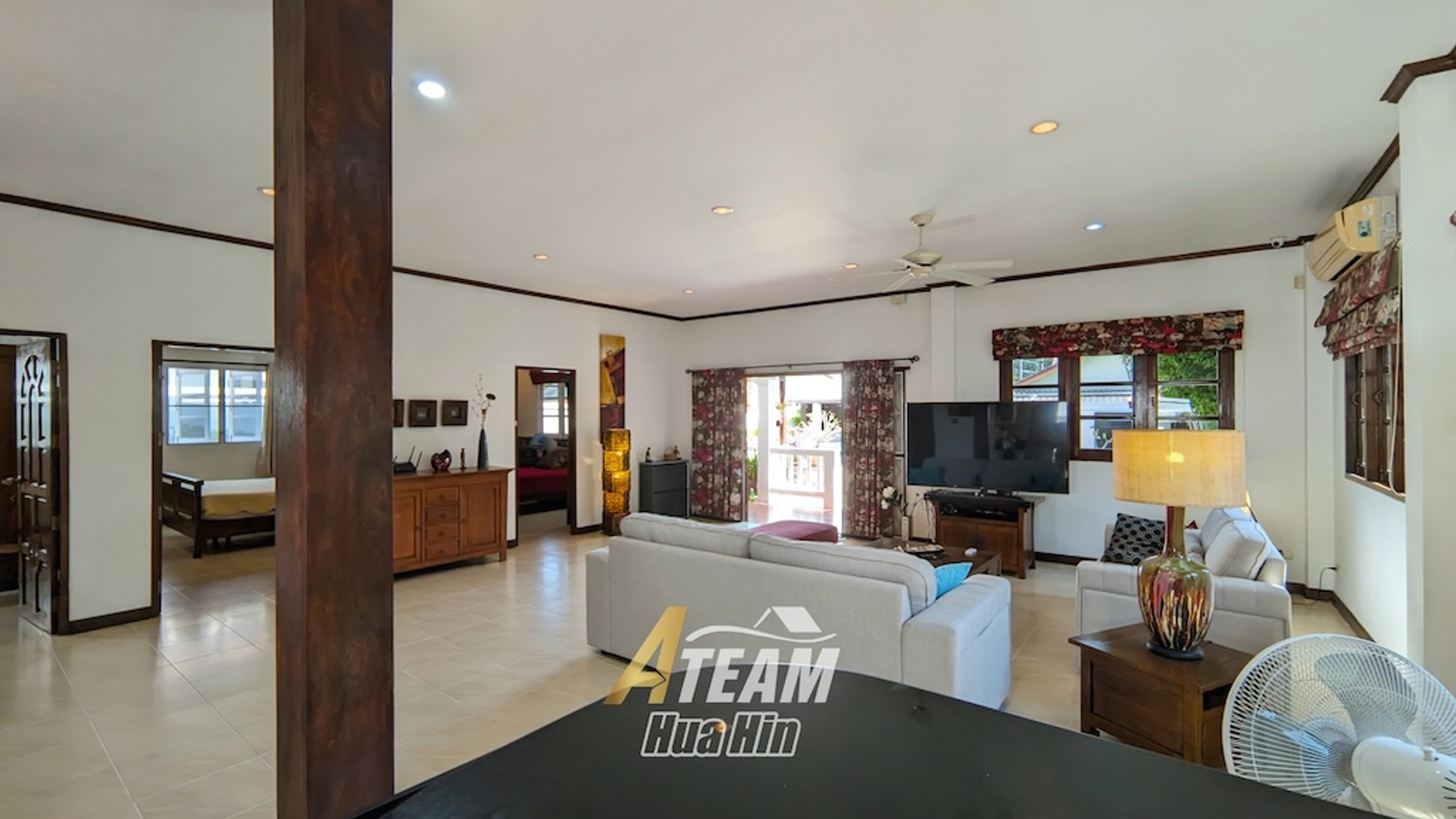 Elegant Property in Soi 94, Hua Hin thumbnail 23