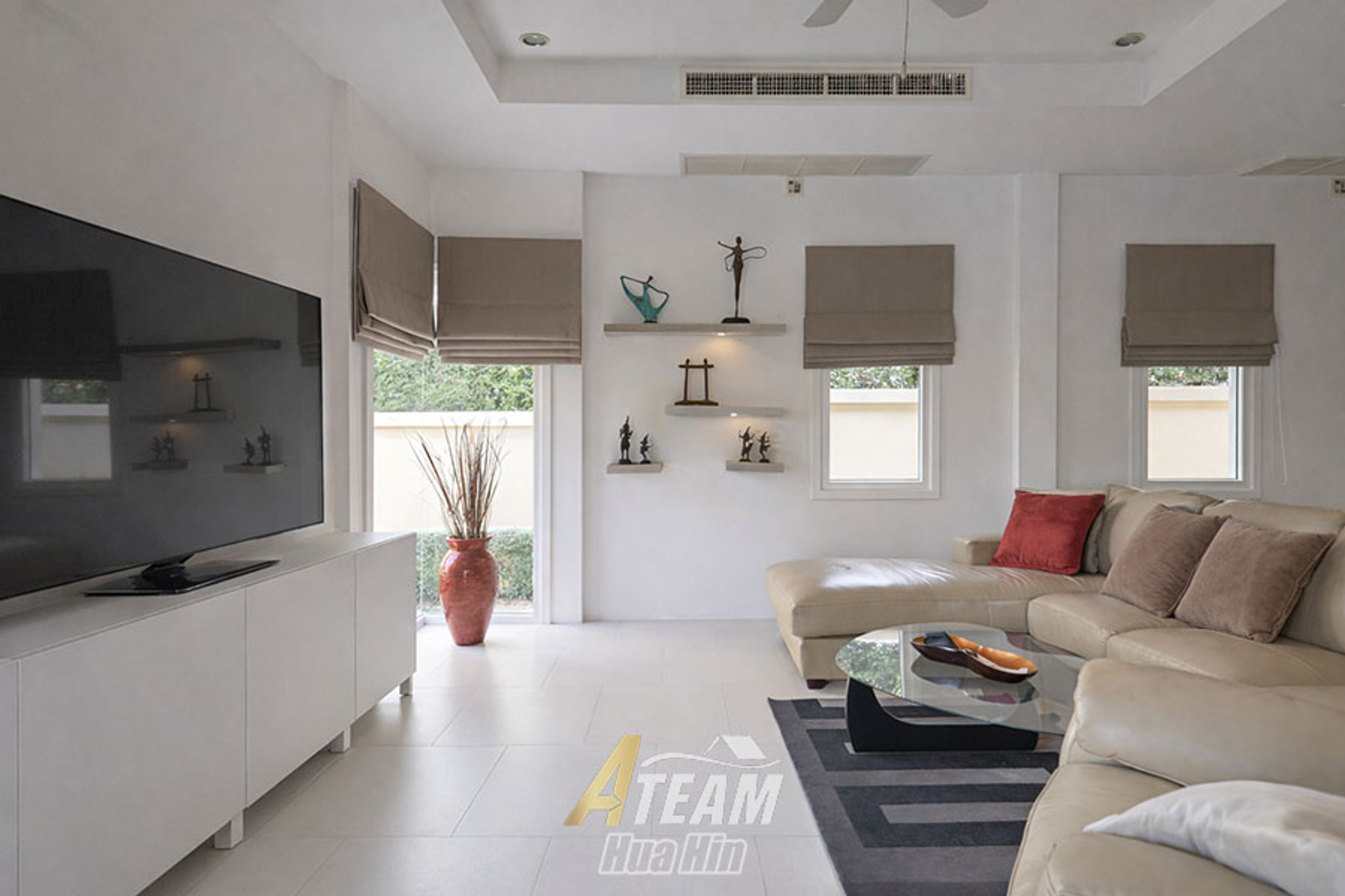 Eco-Luxury 3 Bedroom Villa  near Pineapple Valley with 14 meters Pool  thumbnail 12