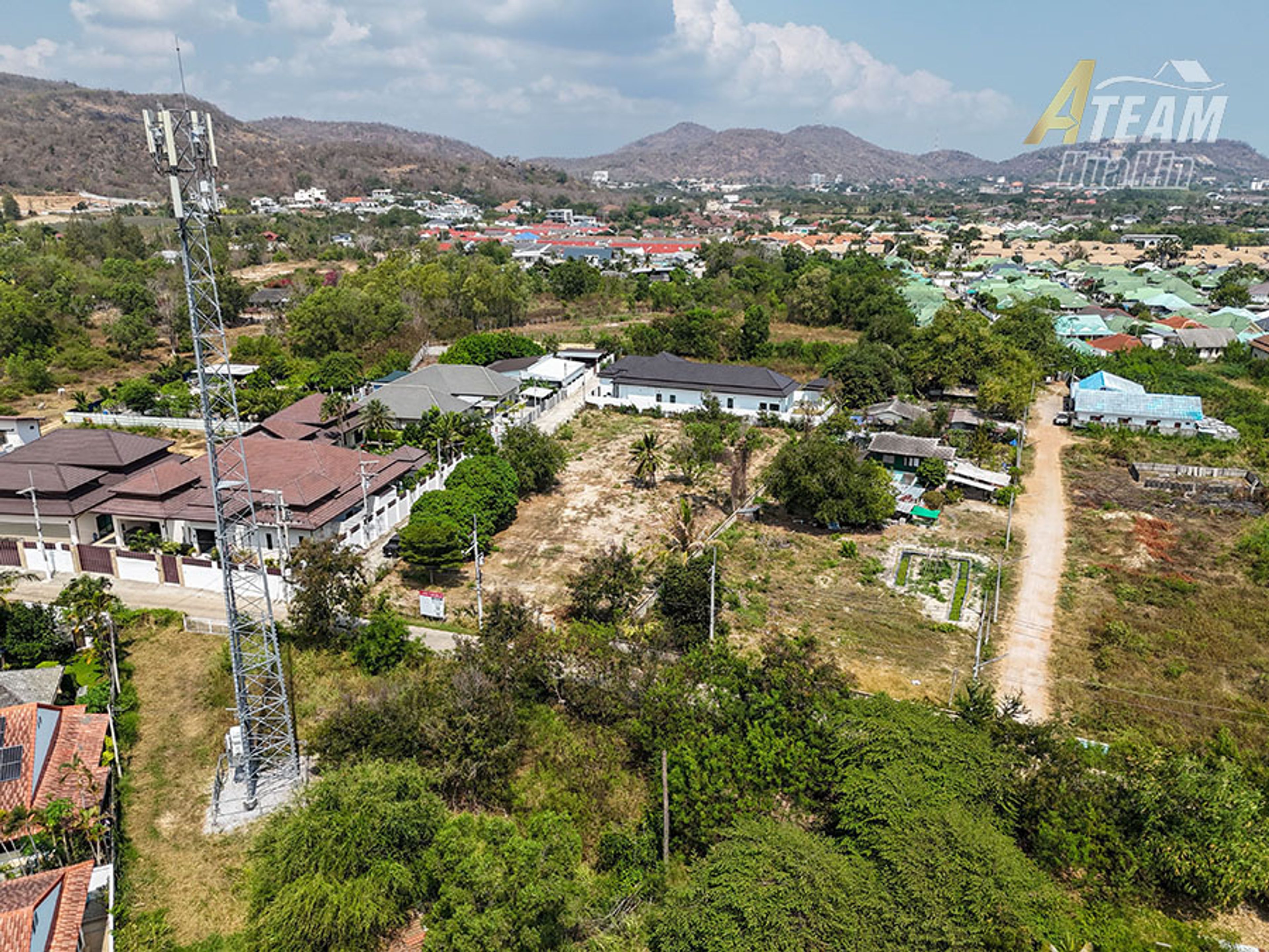 Prime 2,852 sqm Land Plot in Soi 102 thumbnail 9