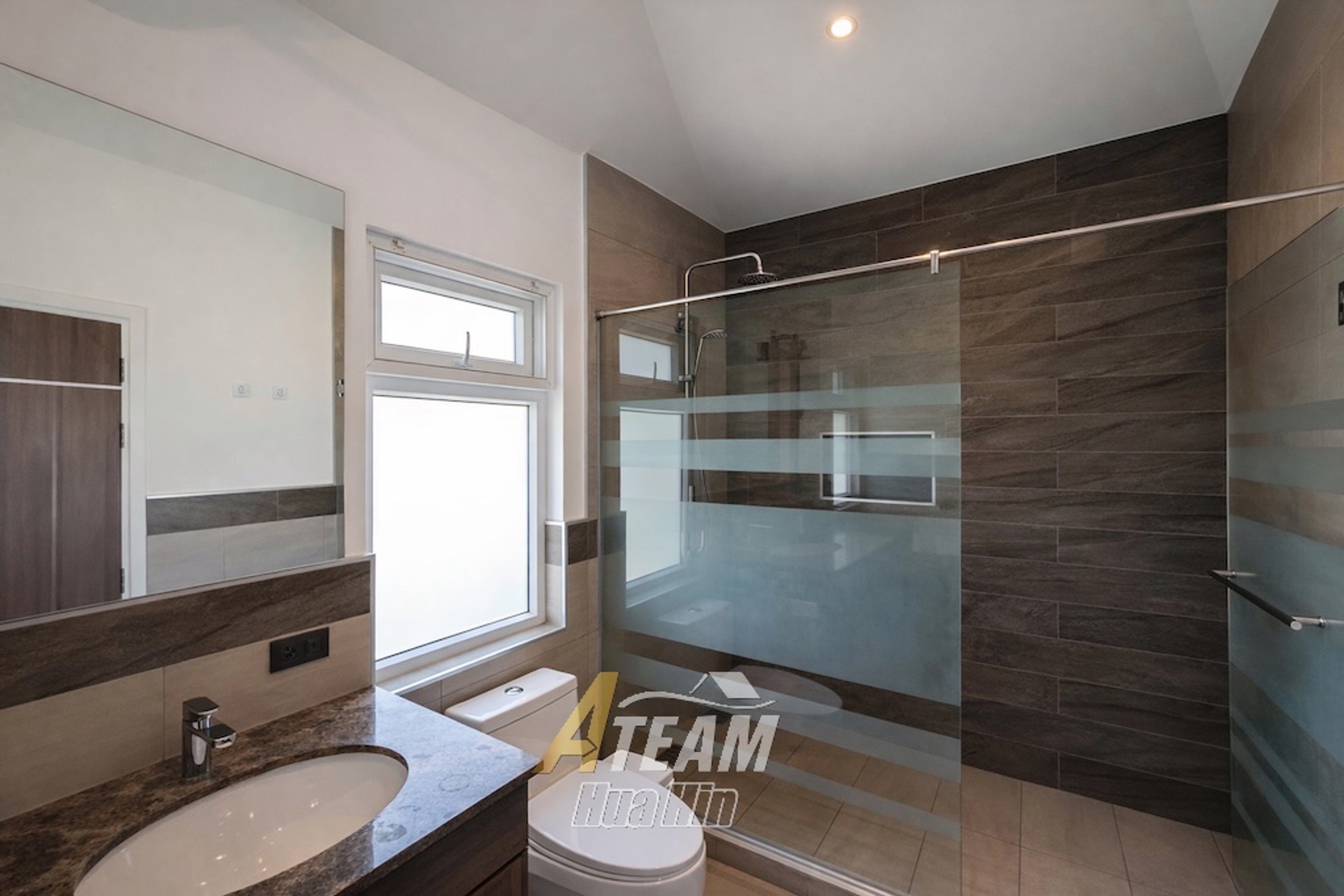 Luxurious 3 Bedroom Home in Mali Residences Hua Hin thumbnail 14