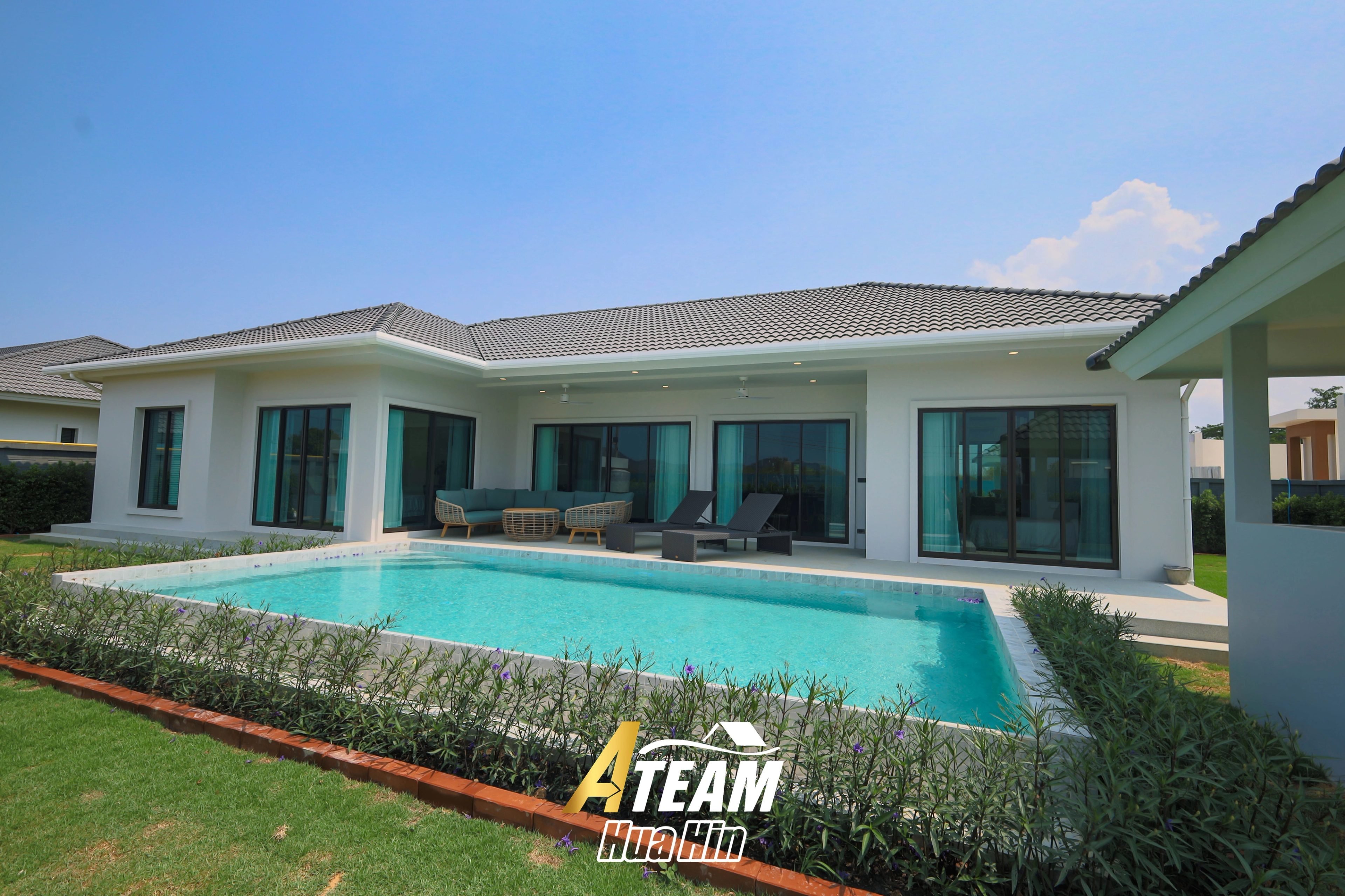 Modern 3-Bedroom Pool Villa at La Vallee Raintree Residence, Thap Tai