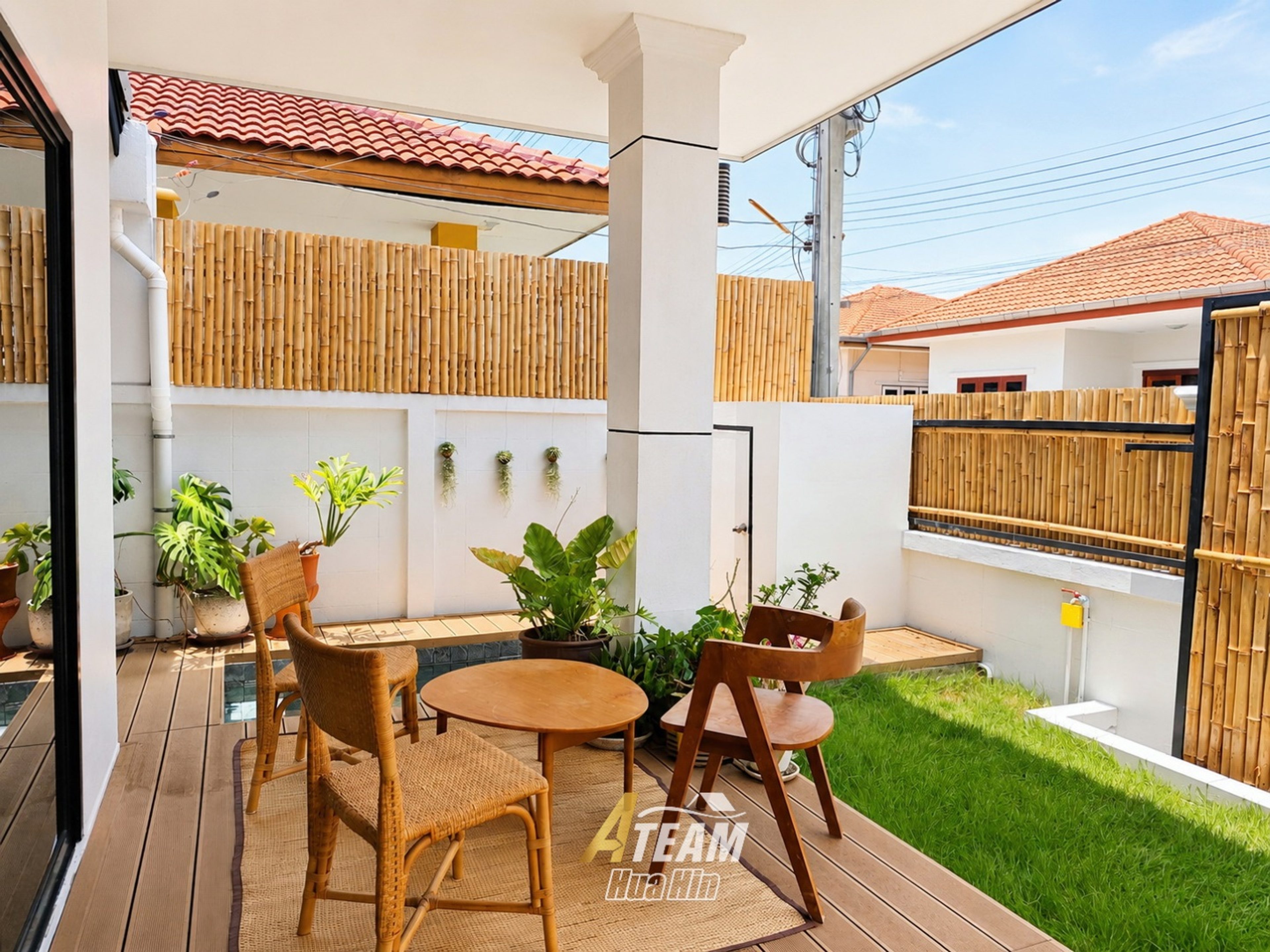 Beautifully Renovated 3-Bedroom Home with Private Plunge Pool thumbnail 3
