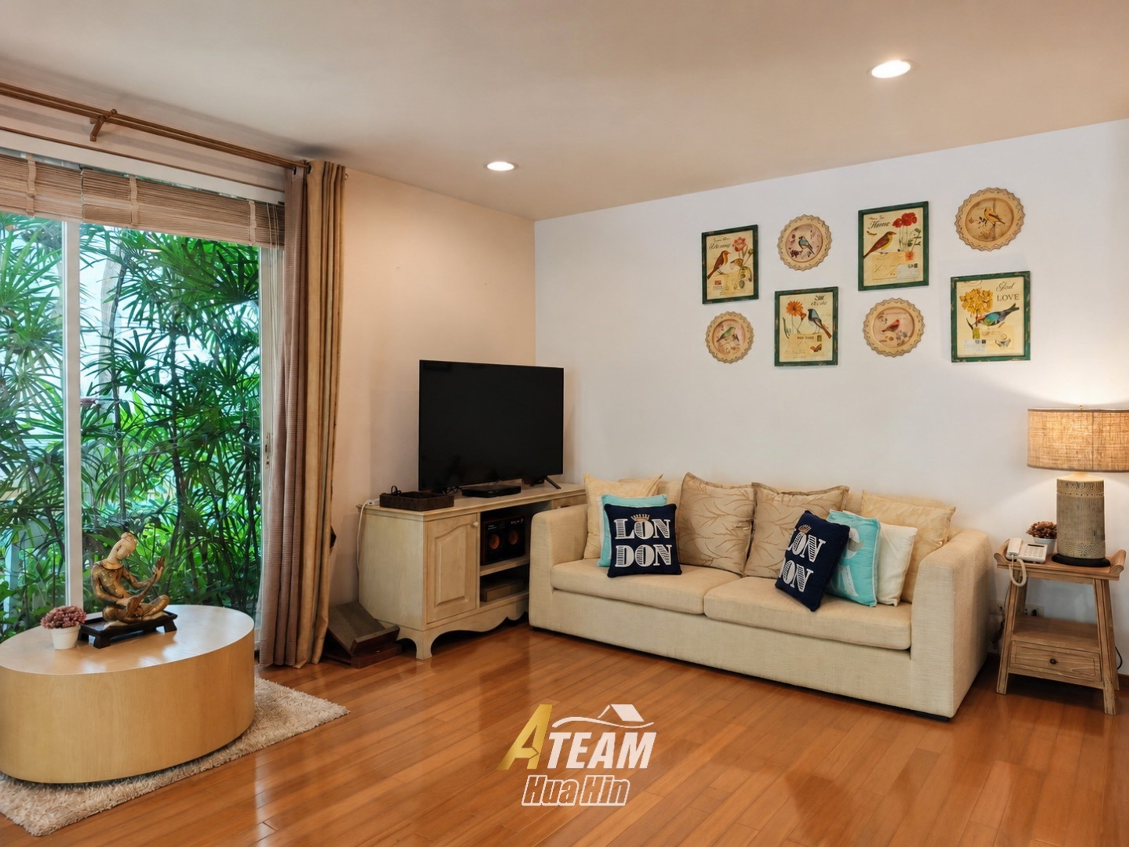 Beachfront Living – Spacious 3-Bedroom Pool Access Condo at Baan Nub Kluen thumbnail 3