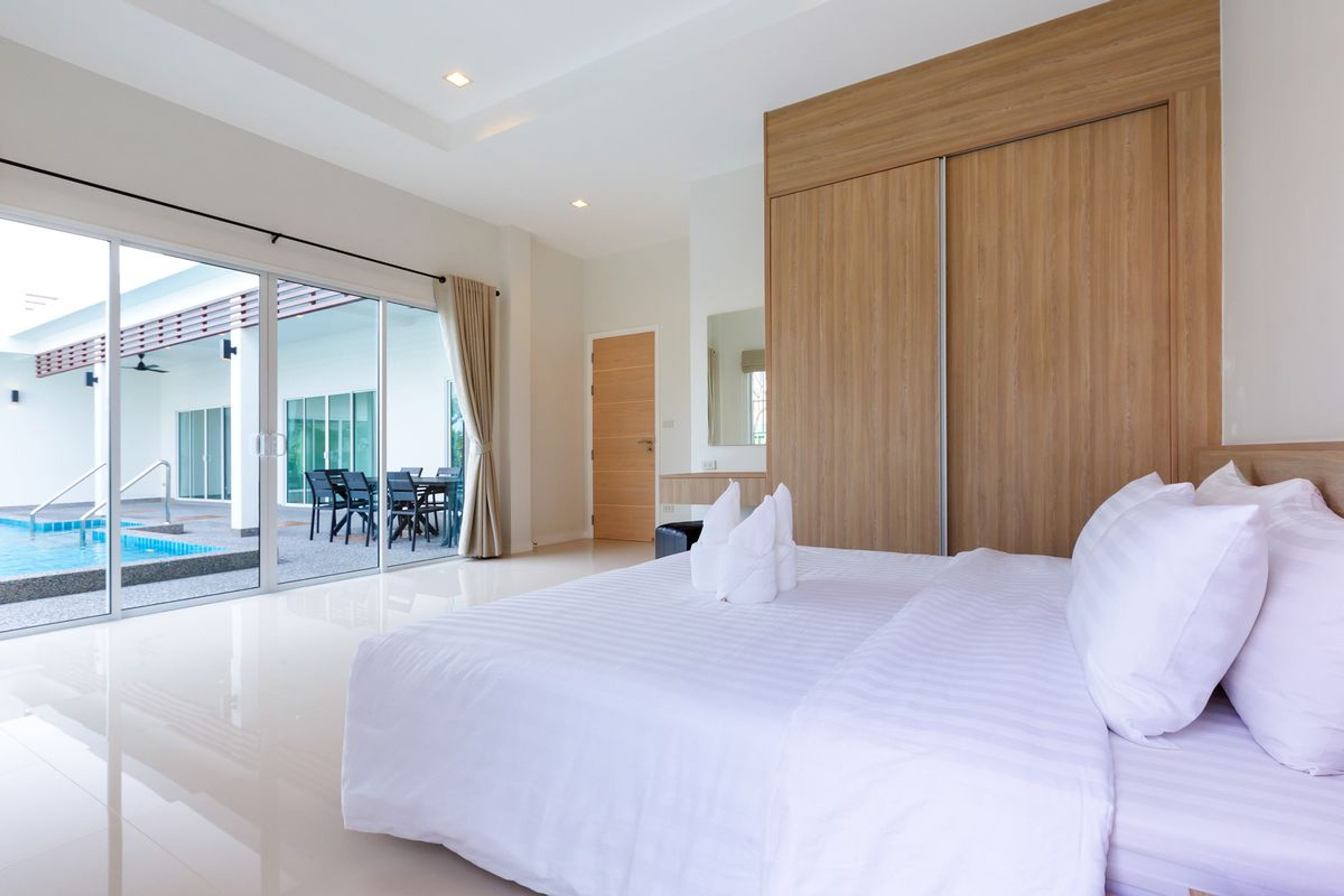 Beautiful 4 Bed 5 Bathroom Pool Villa at Sivana Gardens thumbnail 6