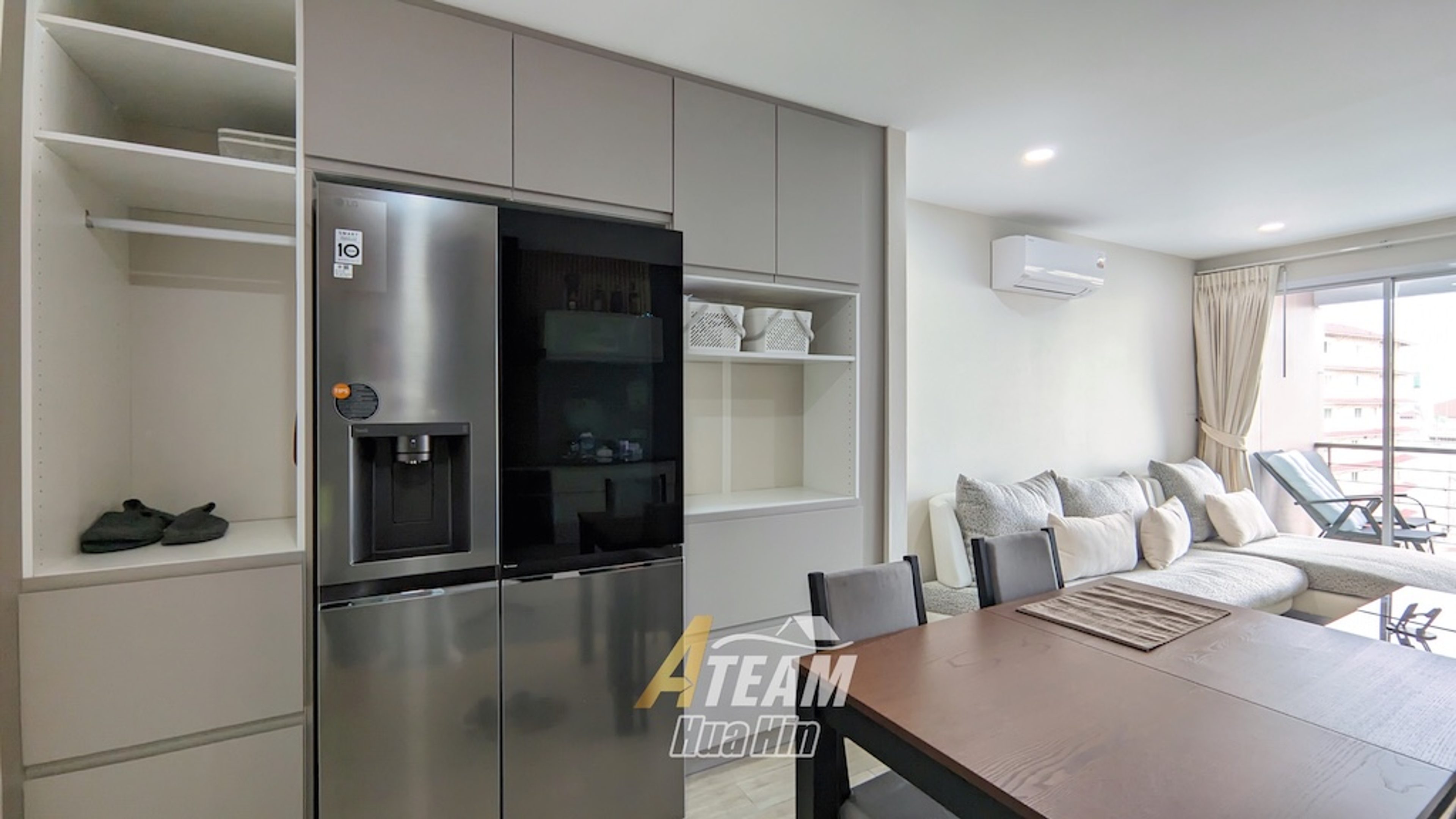 For Sale: Renovated -Bedroom  Condo in Tira Tiraa, Hua thumbnail 5