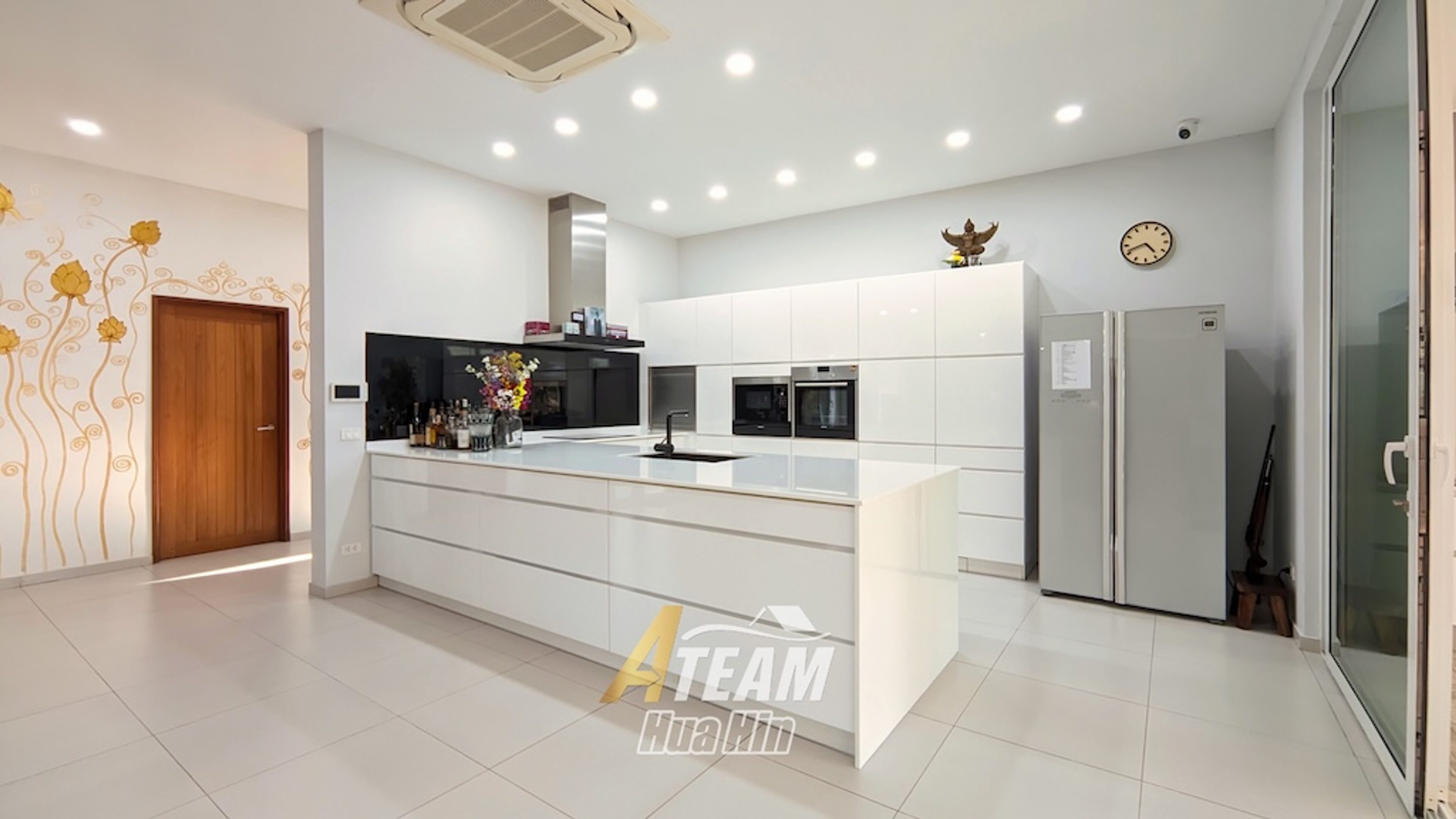 Luxury Eco Pool Villa for Sale in Prime Soi 88, Thap Tai – Hua Hin thumbnail 7