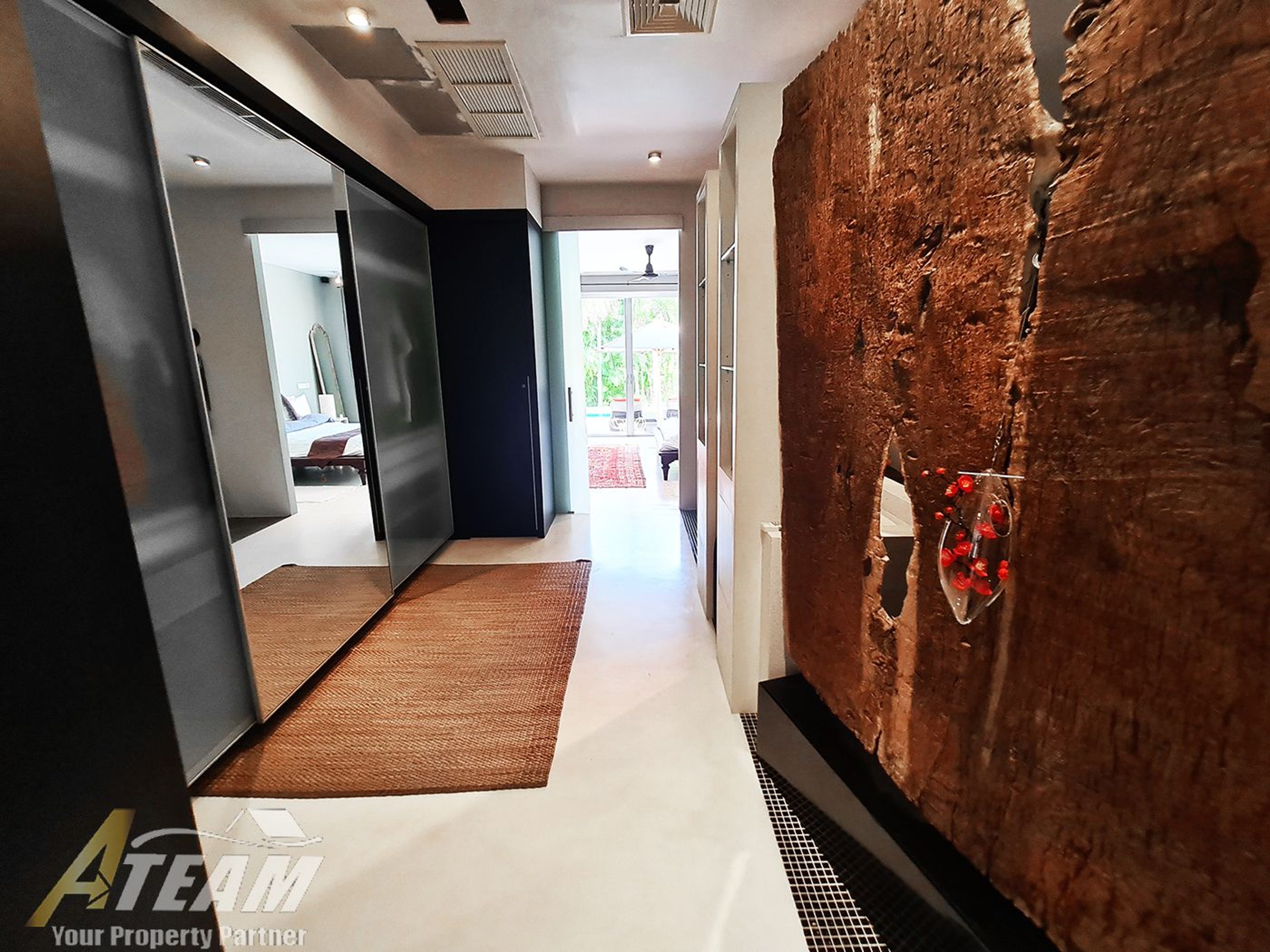 8 bedrooms most exclusive Luxury property in Hua Hin thumbnail 14