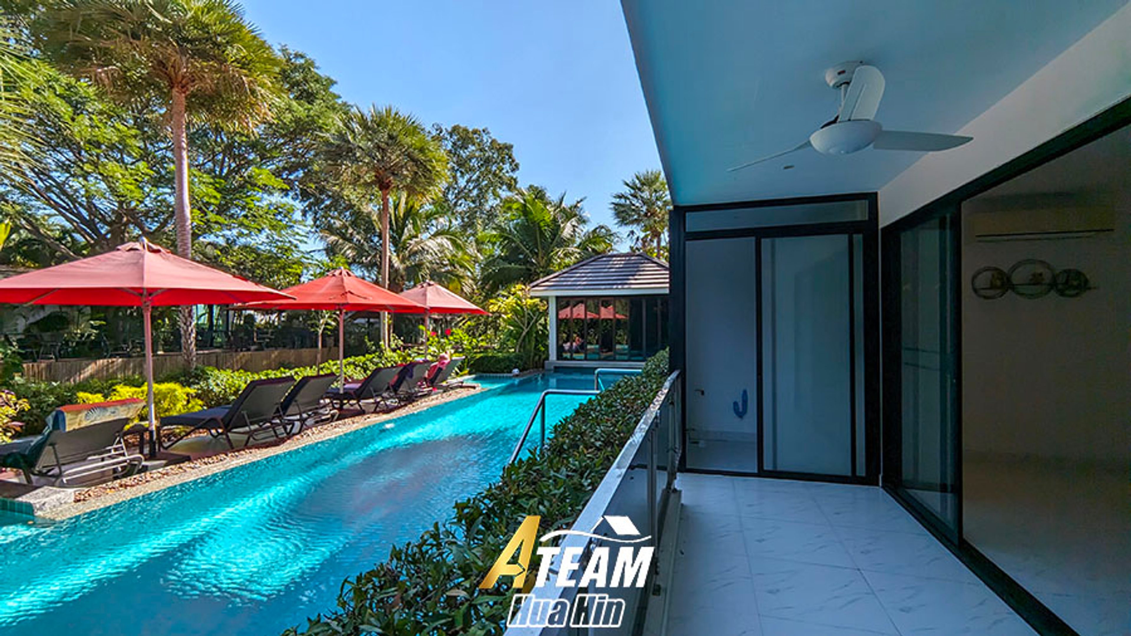 Sunshine Residence – 2-Bed Ground Floor Unit with Direct Pool Acces