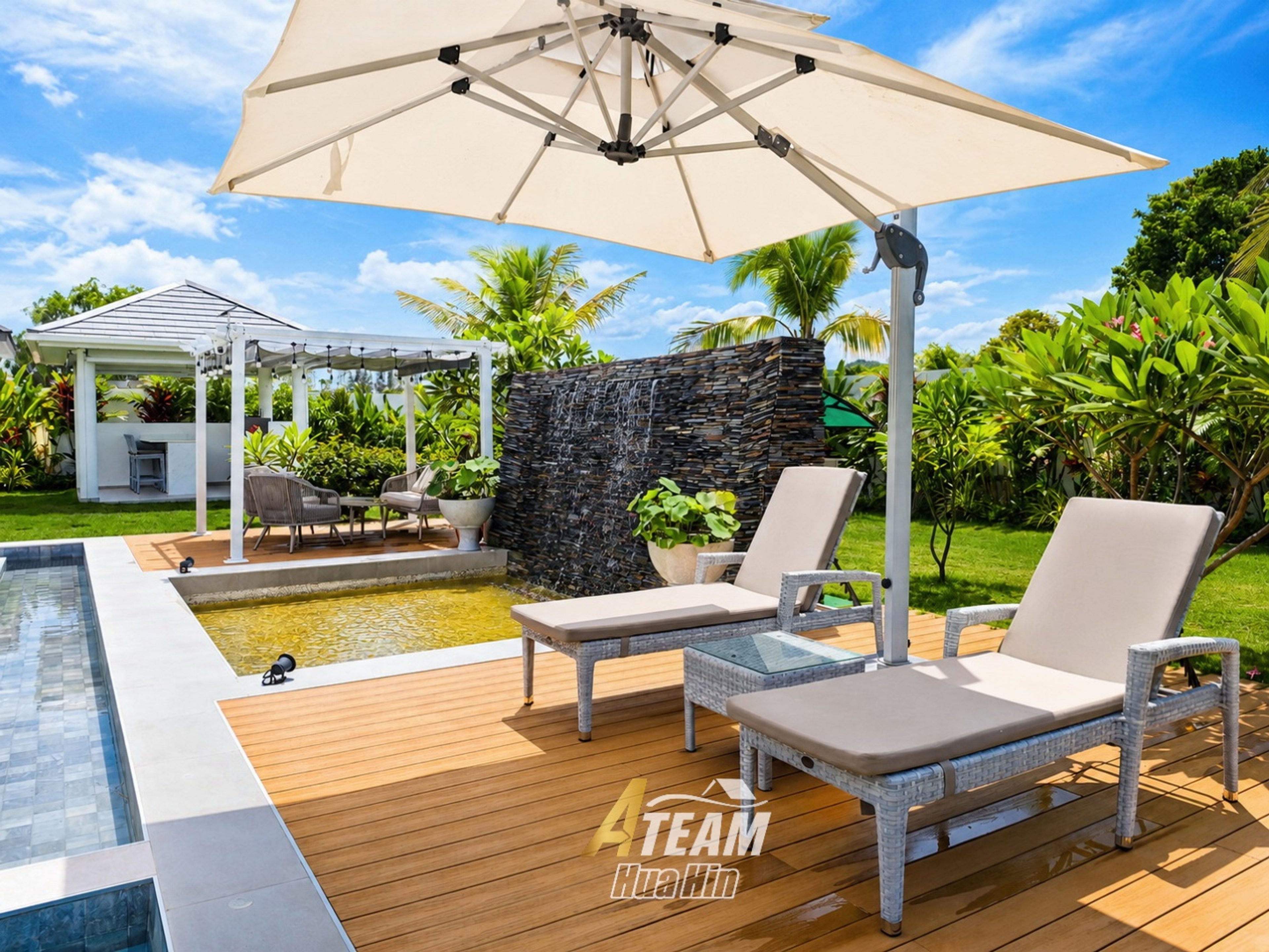 Luxury Villa with Huge Plot and Mountain View thumbnail 6