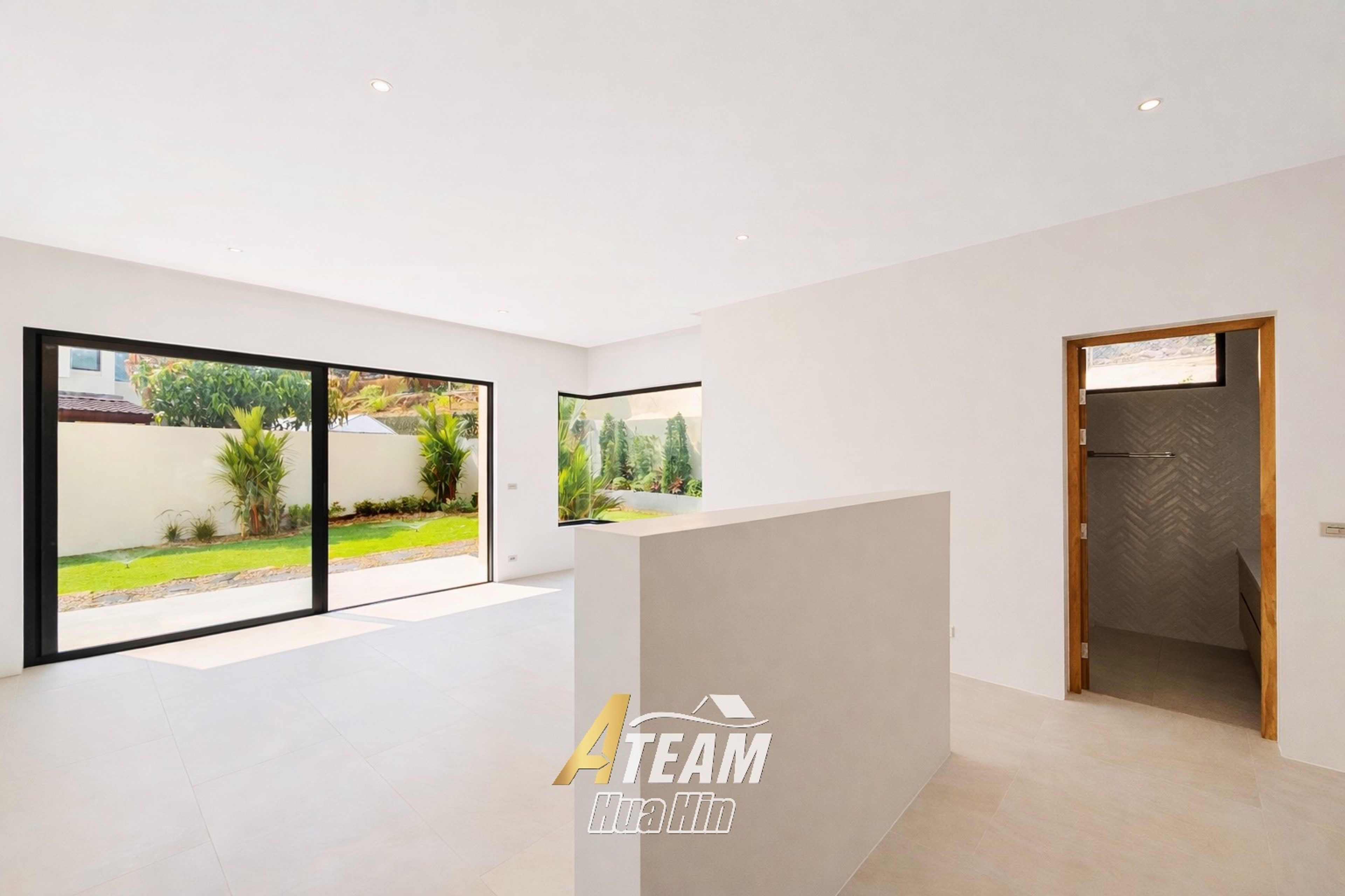 Brand-New Luxury Villa with  Panoramic Sea Views in Panorama Khao Tao thumbnail 10