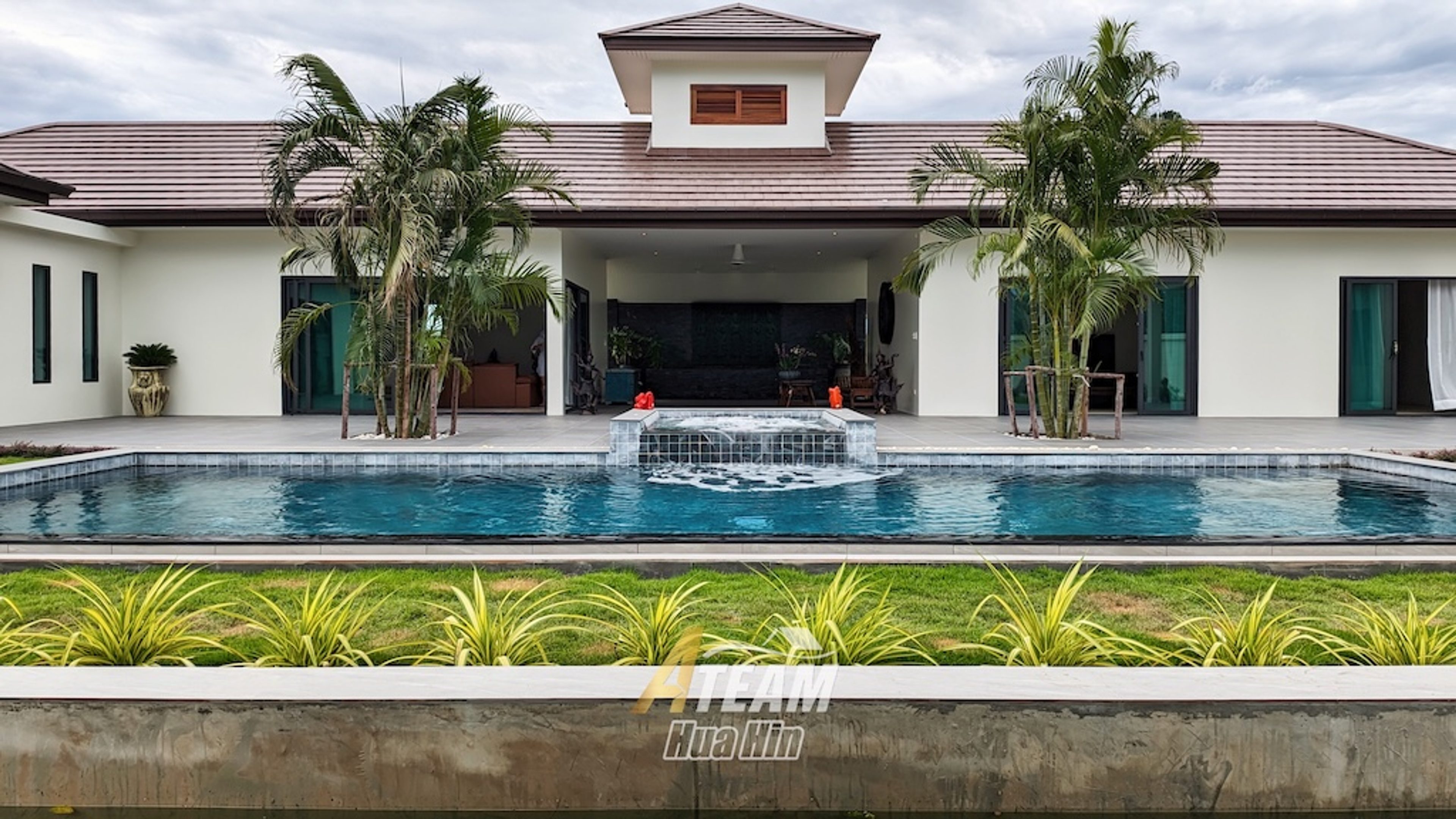 Build Your Own Luxury Thai-Bali Pool Villa thumbnail 3