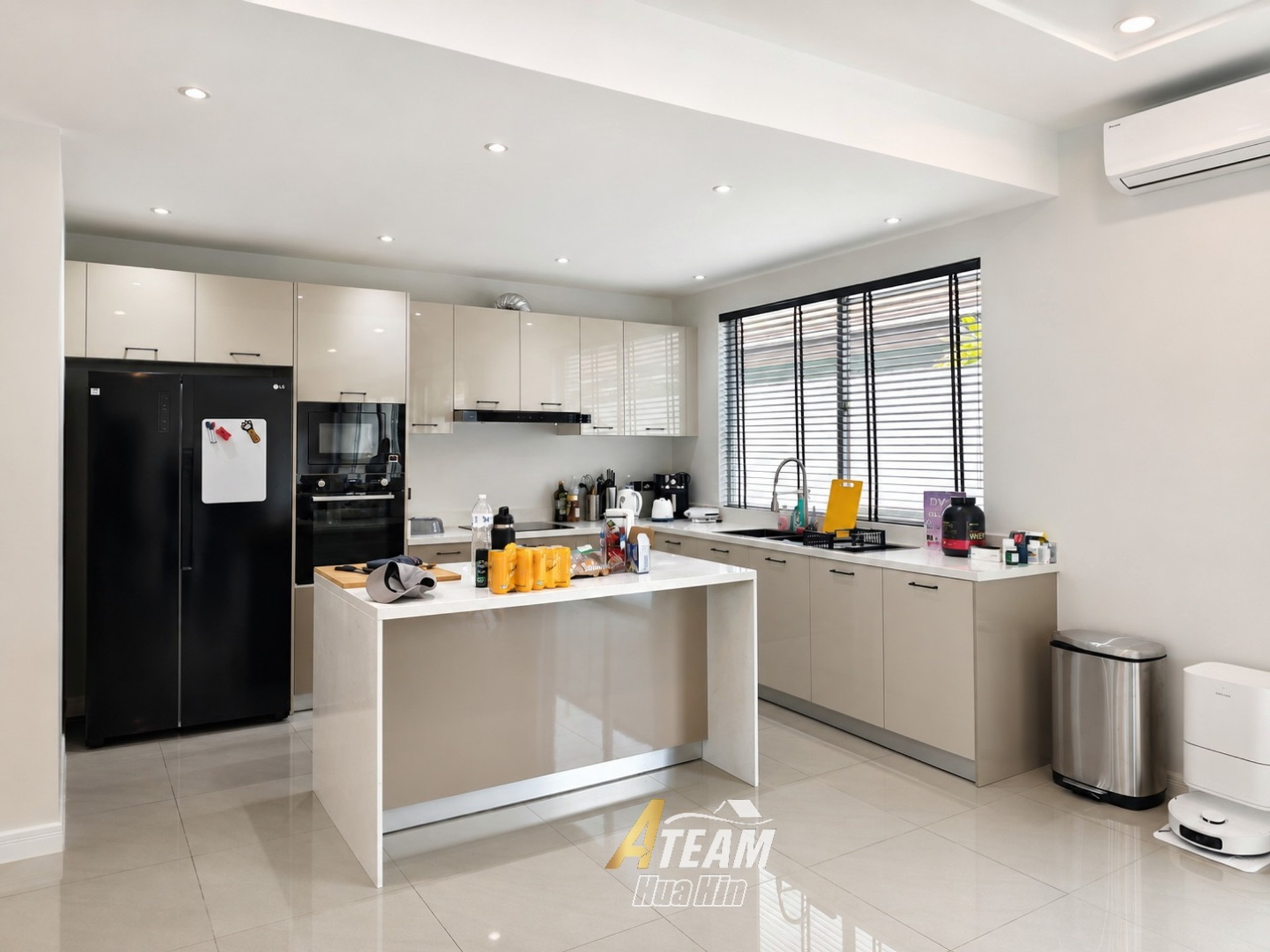 3-Bedroom Pool Villa in a Convenient Soi 114 Location