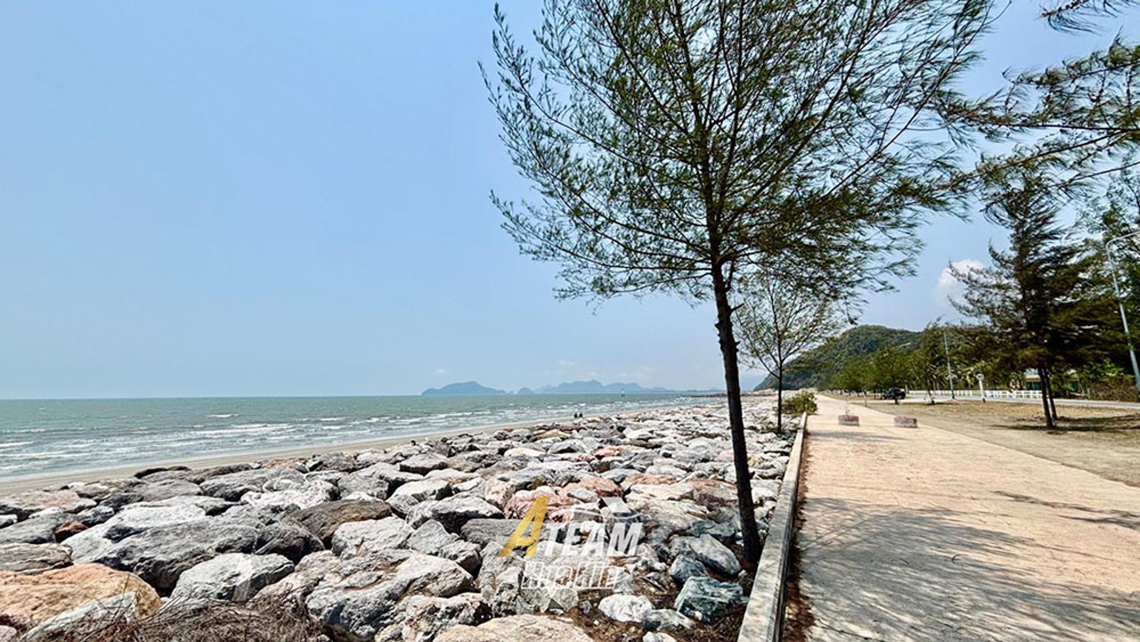 Beachfront House for Rent in Sam Roi Yot thumbnail 31