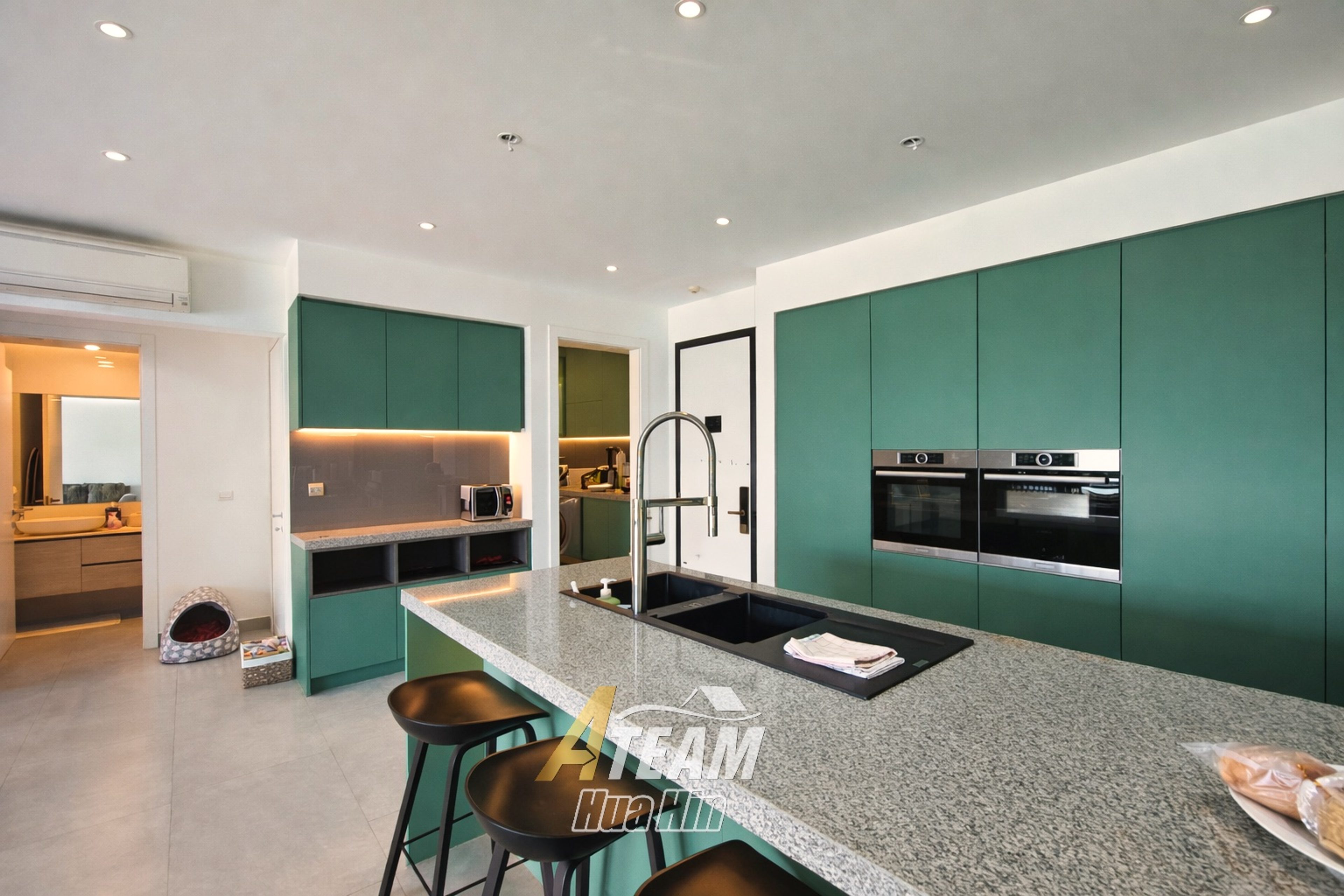 Luxury   Top Floor Unit at Sansara Black Mountain Golf Club  thumbnail 12