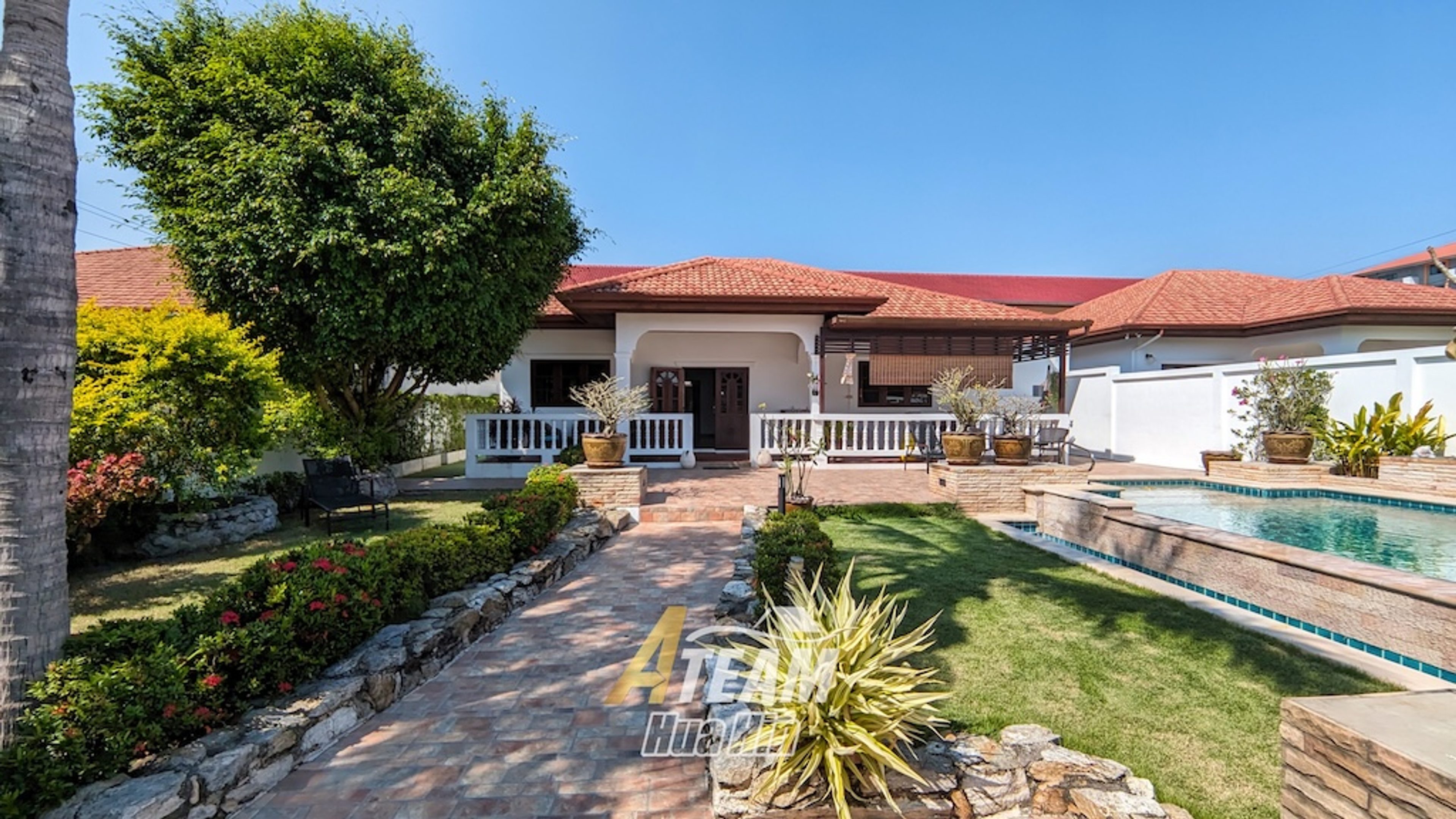 Elegant Property in Soi 94, Hua Hin thumbnail 5