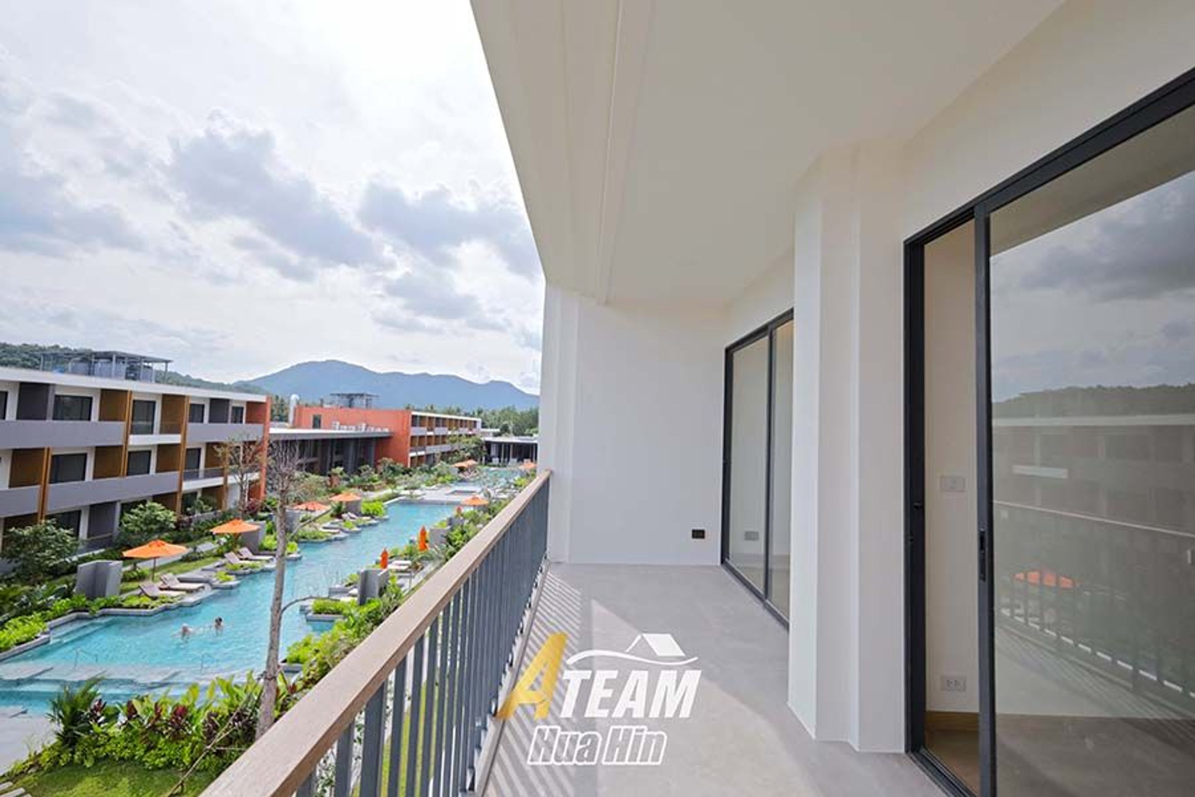 Luxury 3-Bedroom Residence for Rent at Sunshine Prestige – Cha-Am thumbnail 22