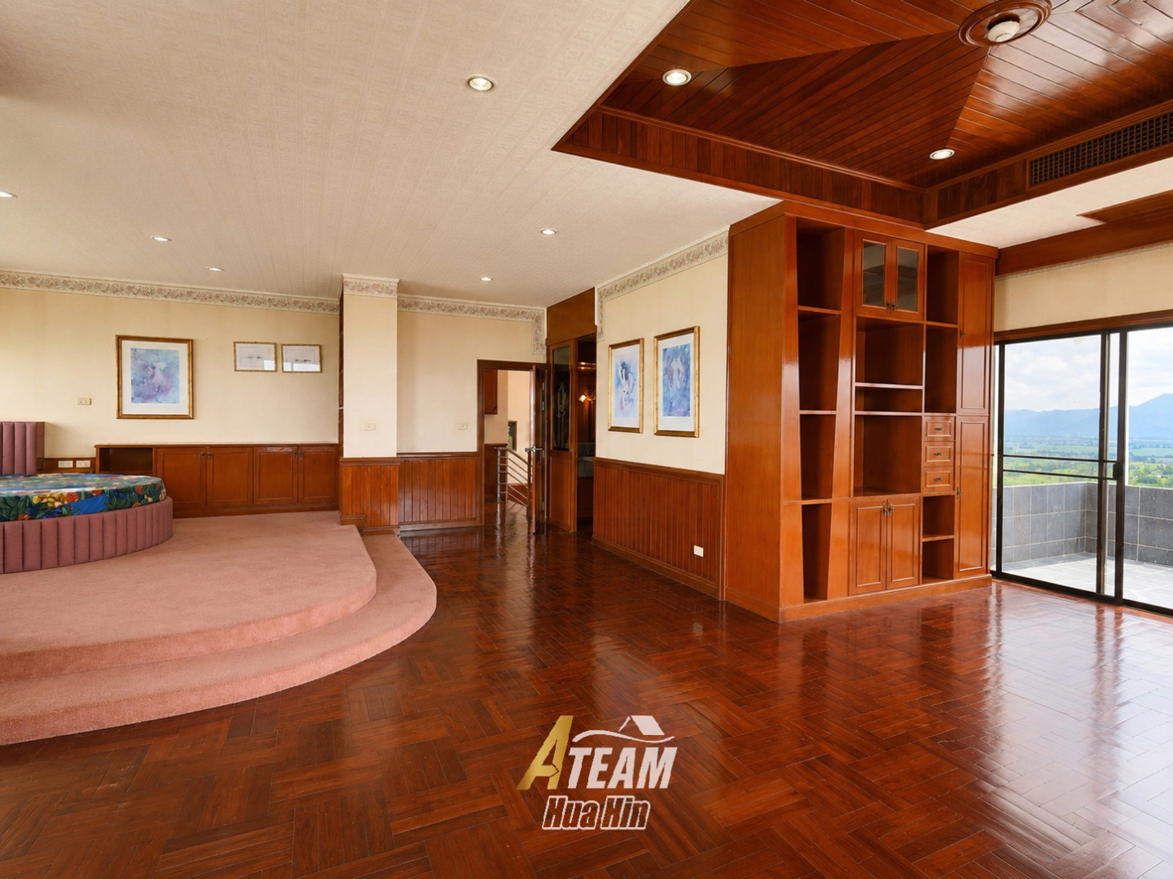 Penthouse 4-Bedroom for Sale at Cha-Am Grand Condotel thumbnail 12