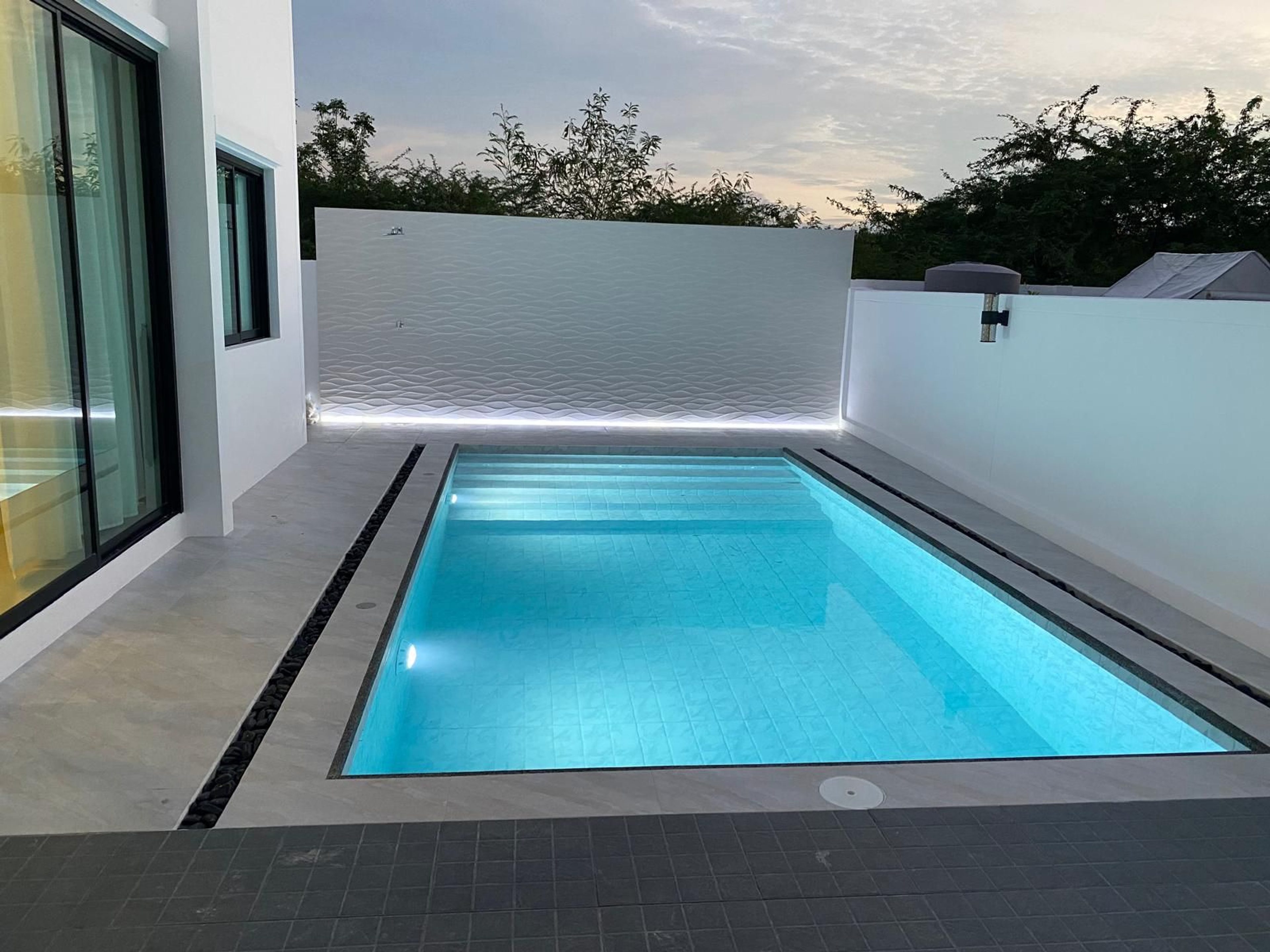 House / Villa For Rent - - 3 Bedrooms - 2 Bathrooms - Price ฿38,000 -  thumbnail 6