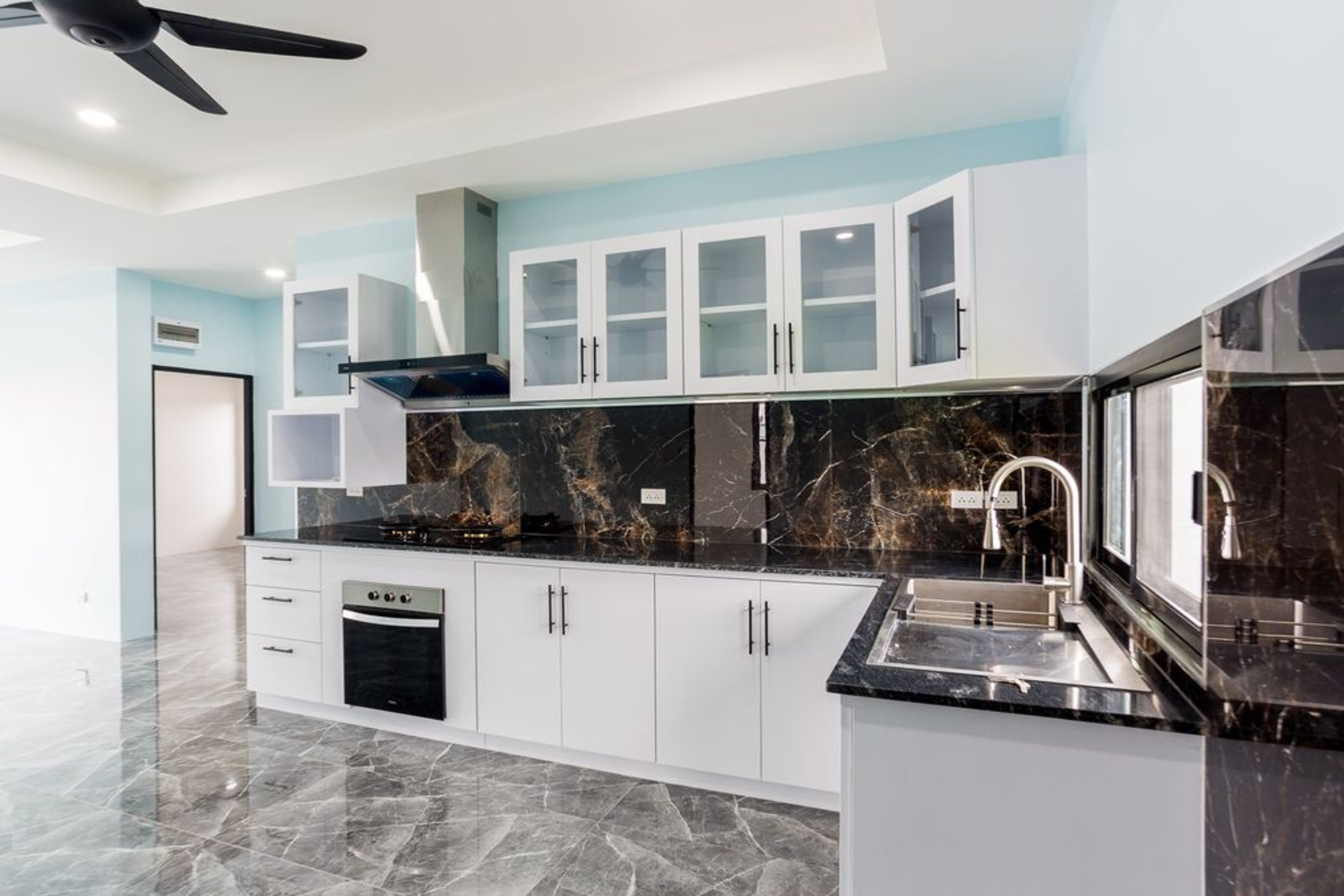 3 Bedrooms 2 Bathrooms Pool Villa For Sale thumbnail 9